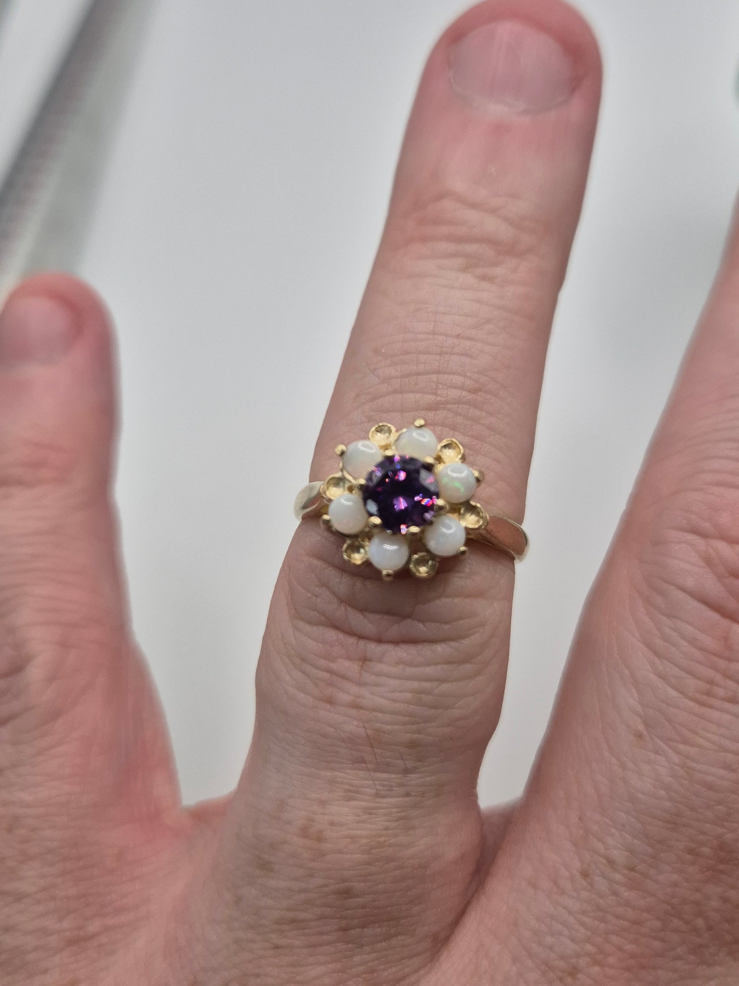 9ct gold amethyst and opal ring