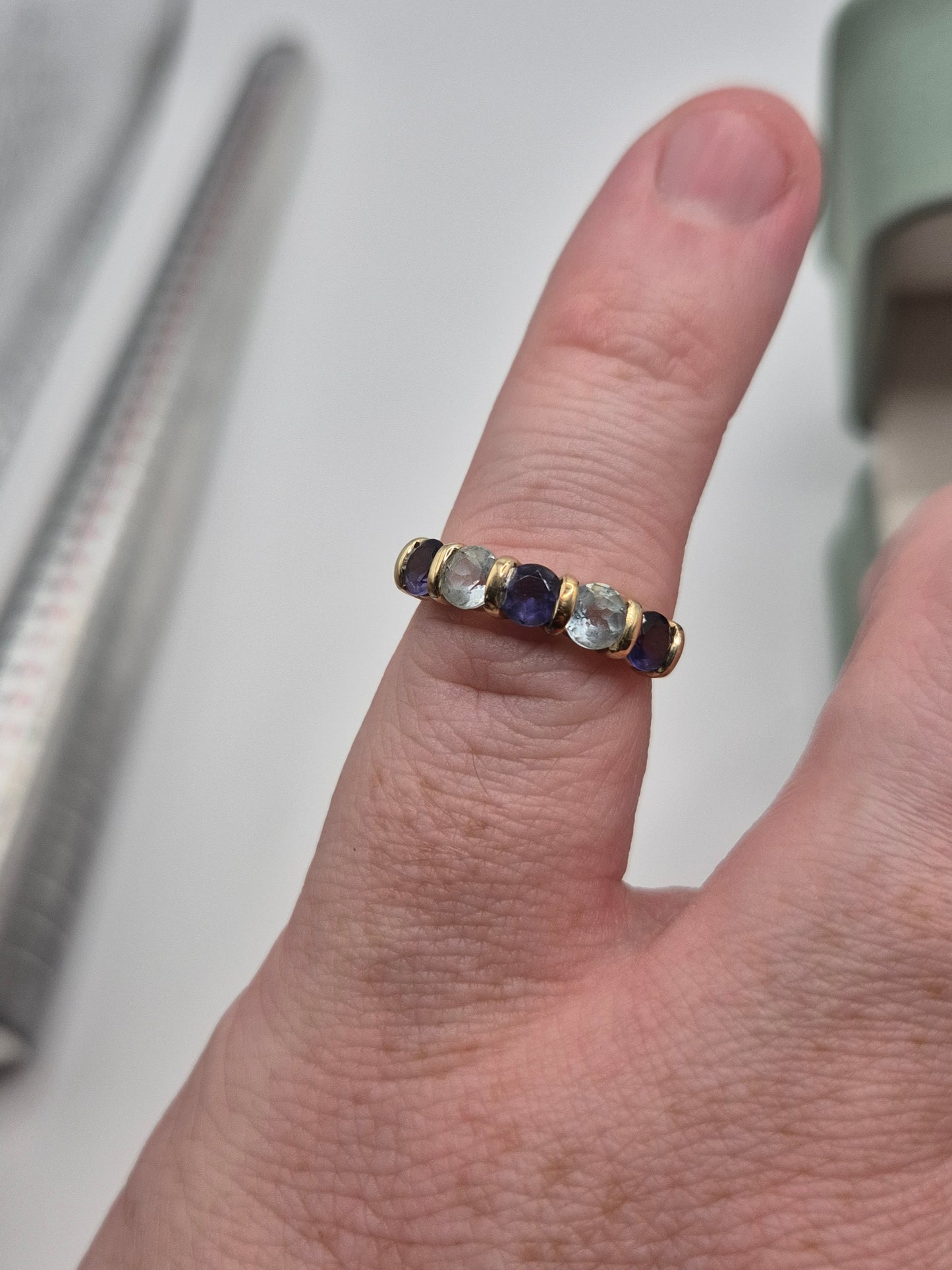 9ct gold iolite and aquamarine ring