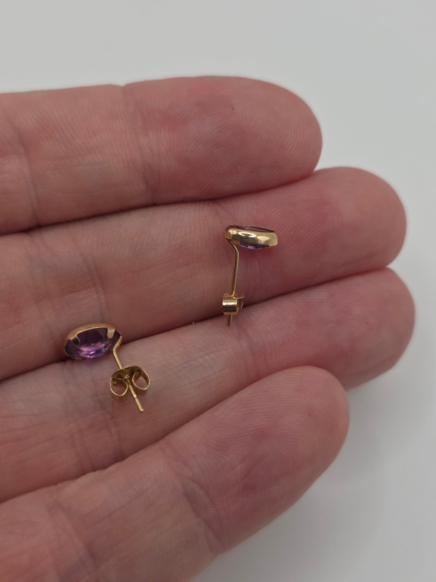 9ct gold amethyst earrings