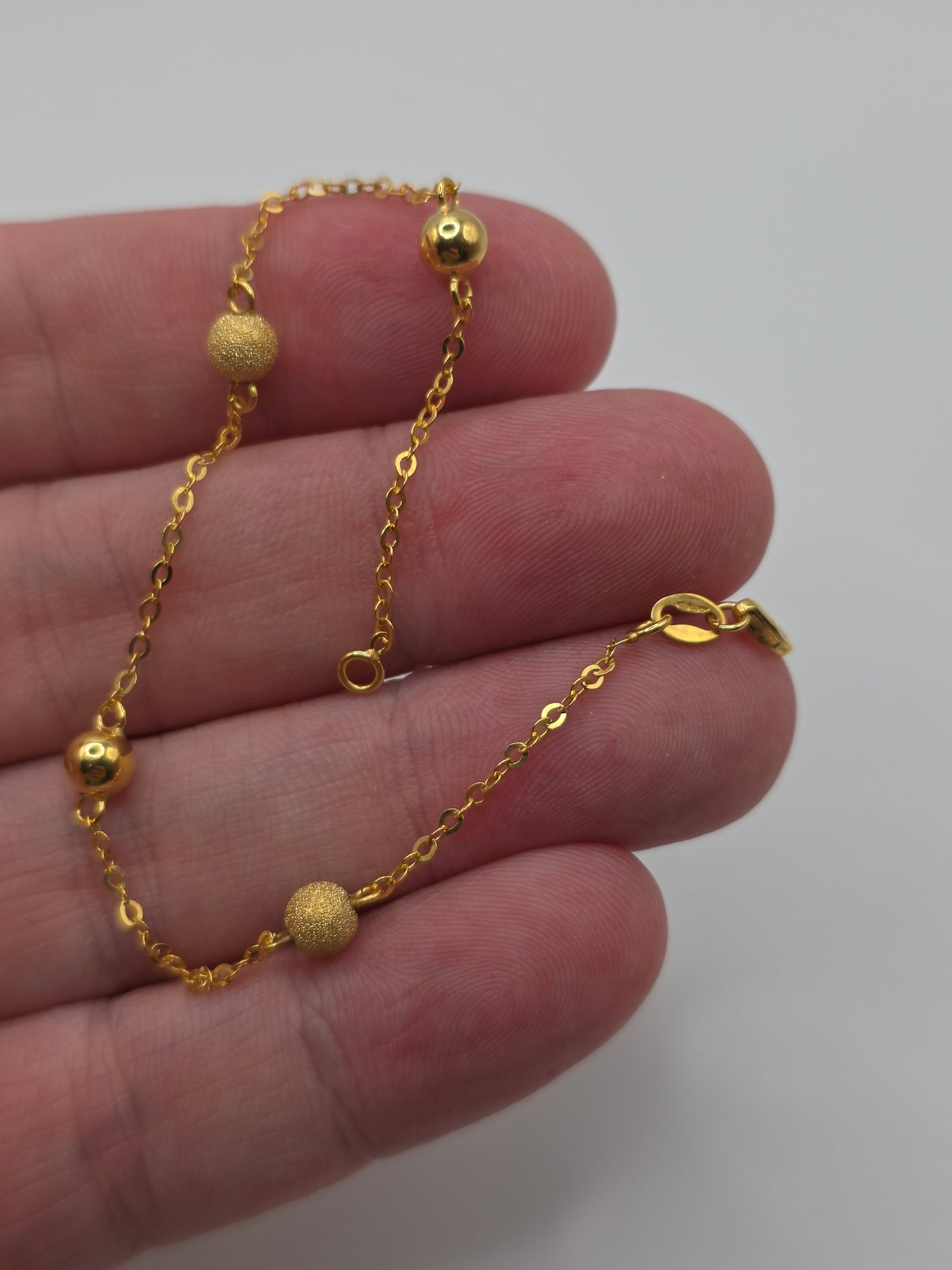 9ct gold bracelet
