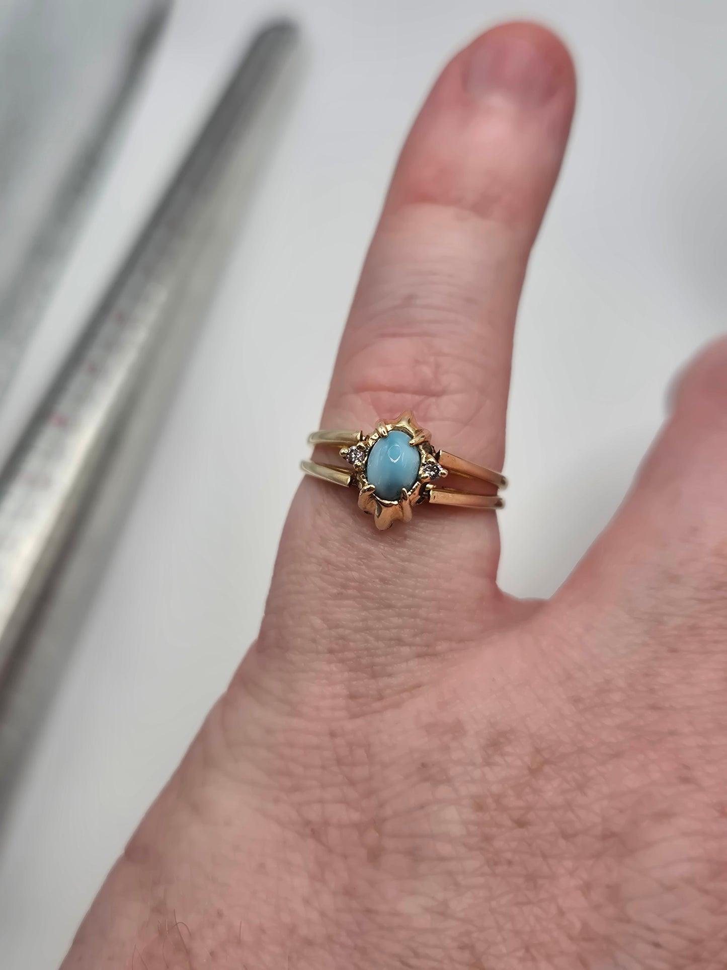 Heavy 14ct gold turquoise and diamond flip ring