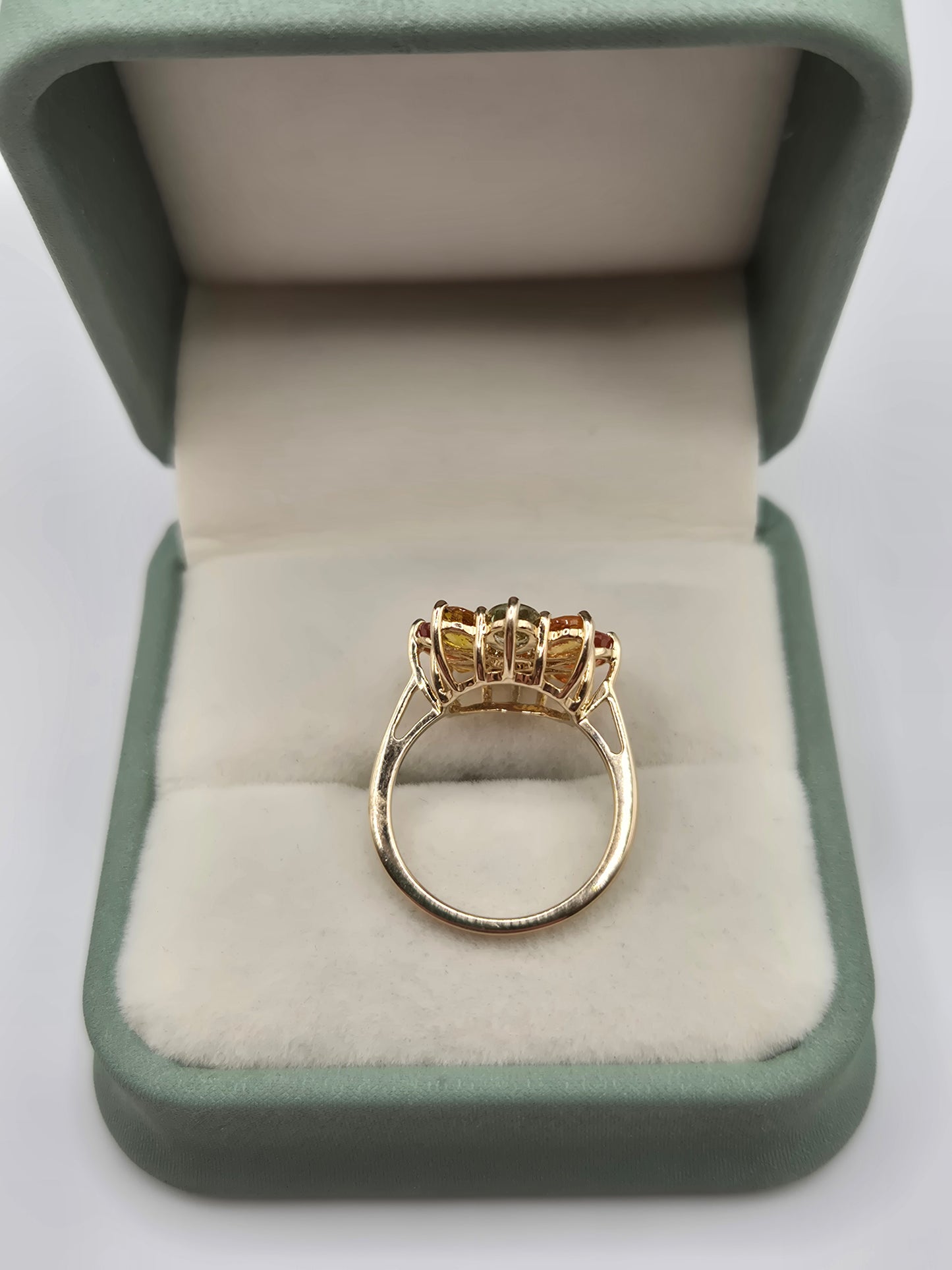 9ct gold fancy sapphire and diamond ring