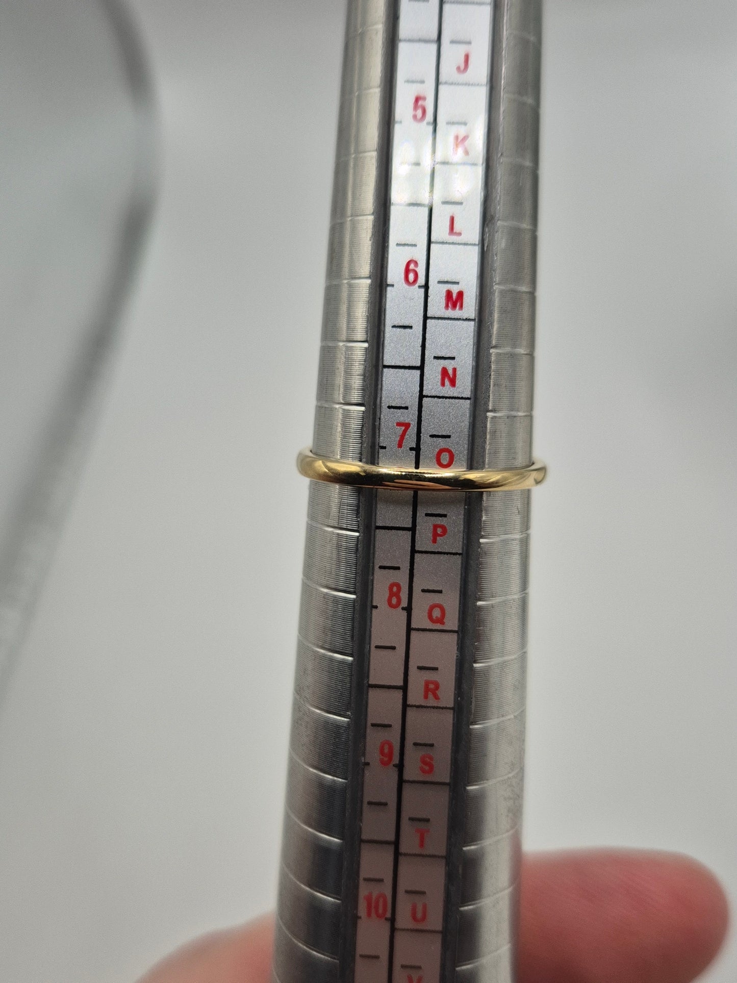 9ct gold ruby and diamond ring