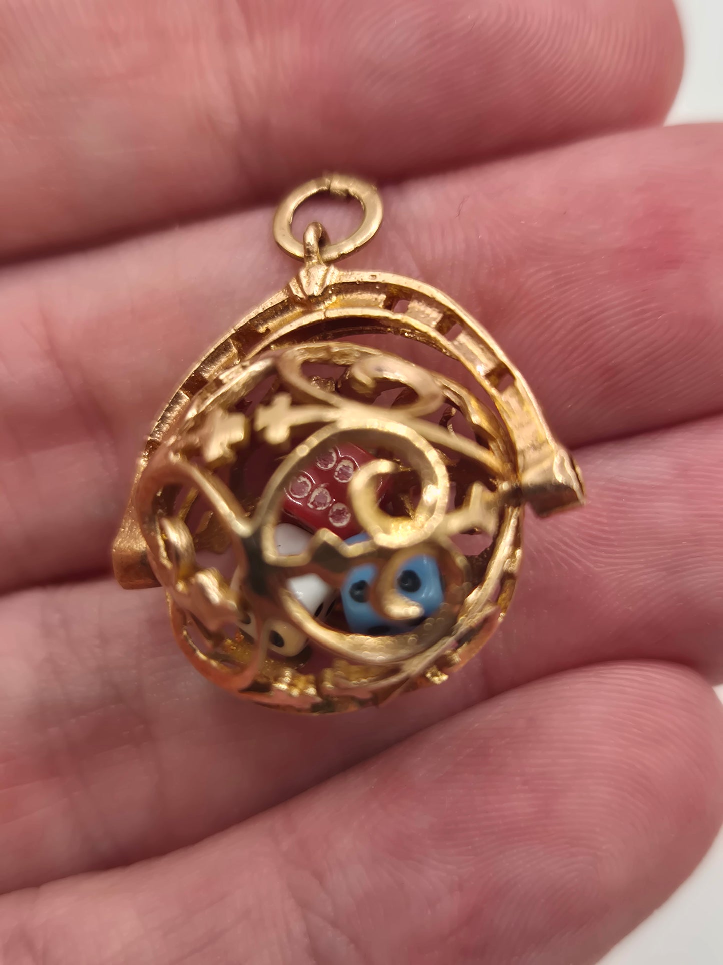 Heavy 9ct rose gold lucky dice spinning pendant