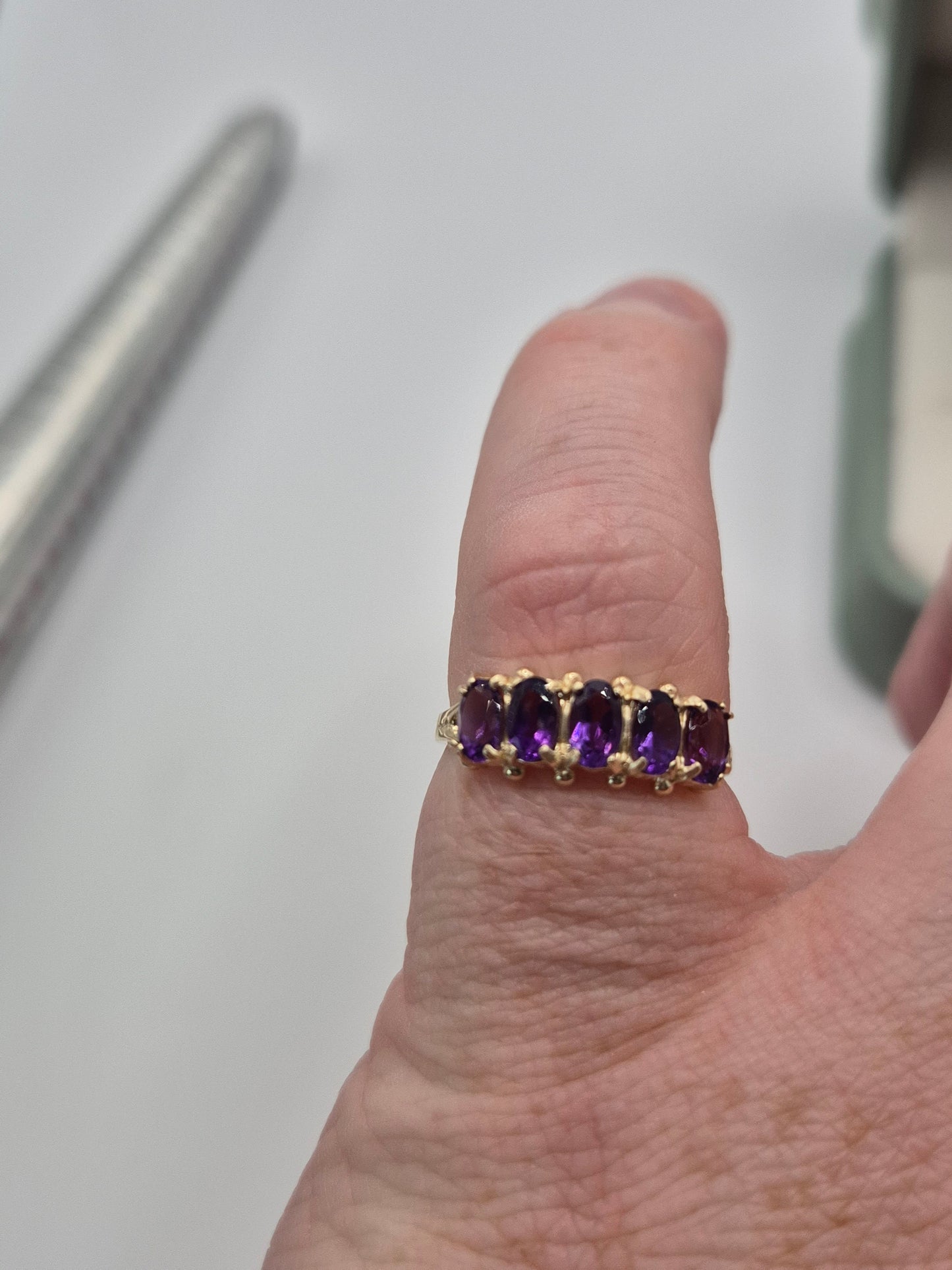 9ct gold amethyst ring