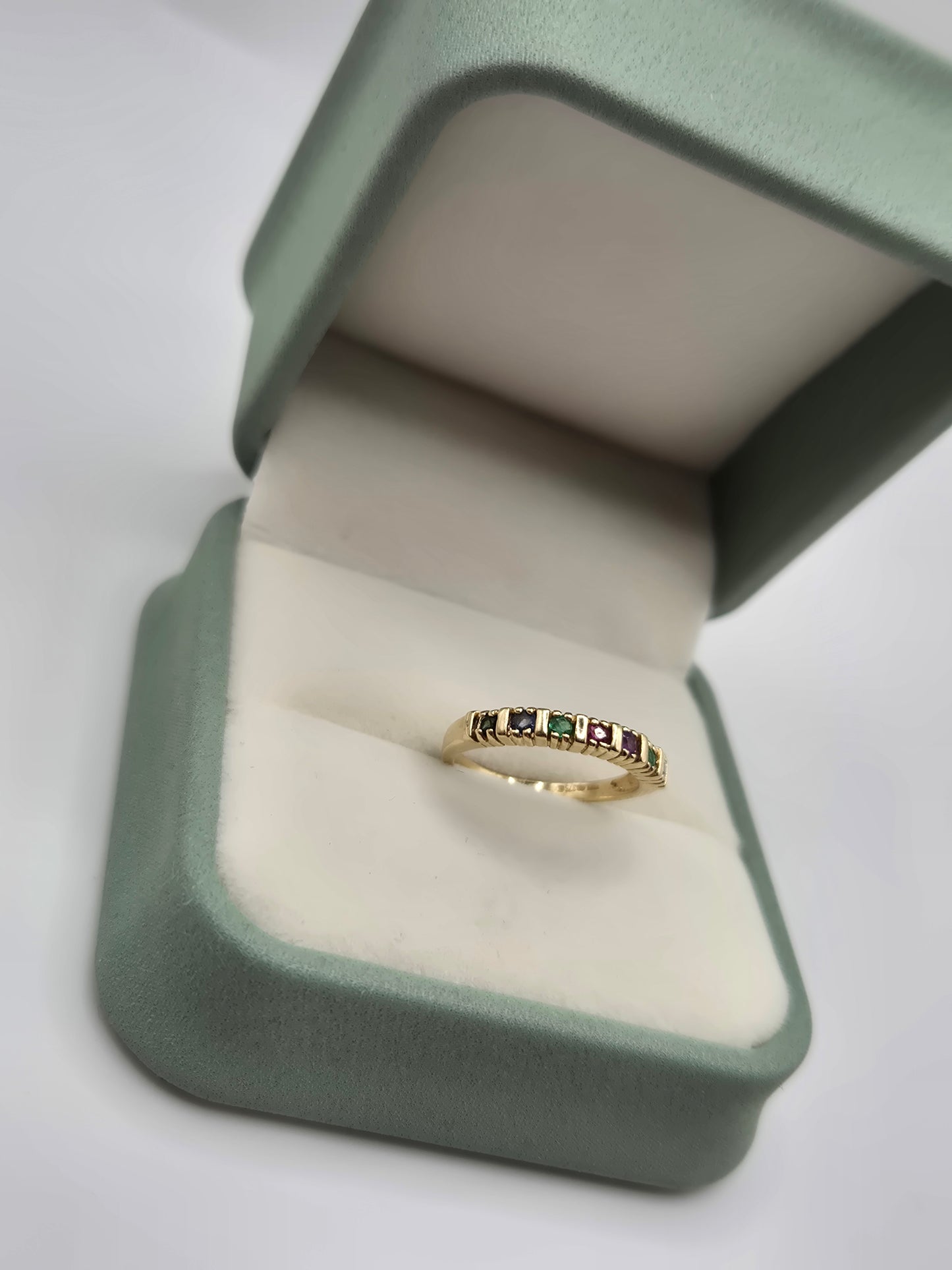 9ct gold DEAREST ring