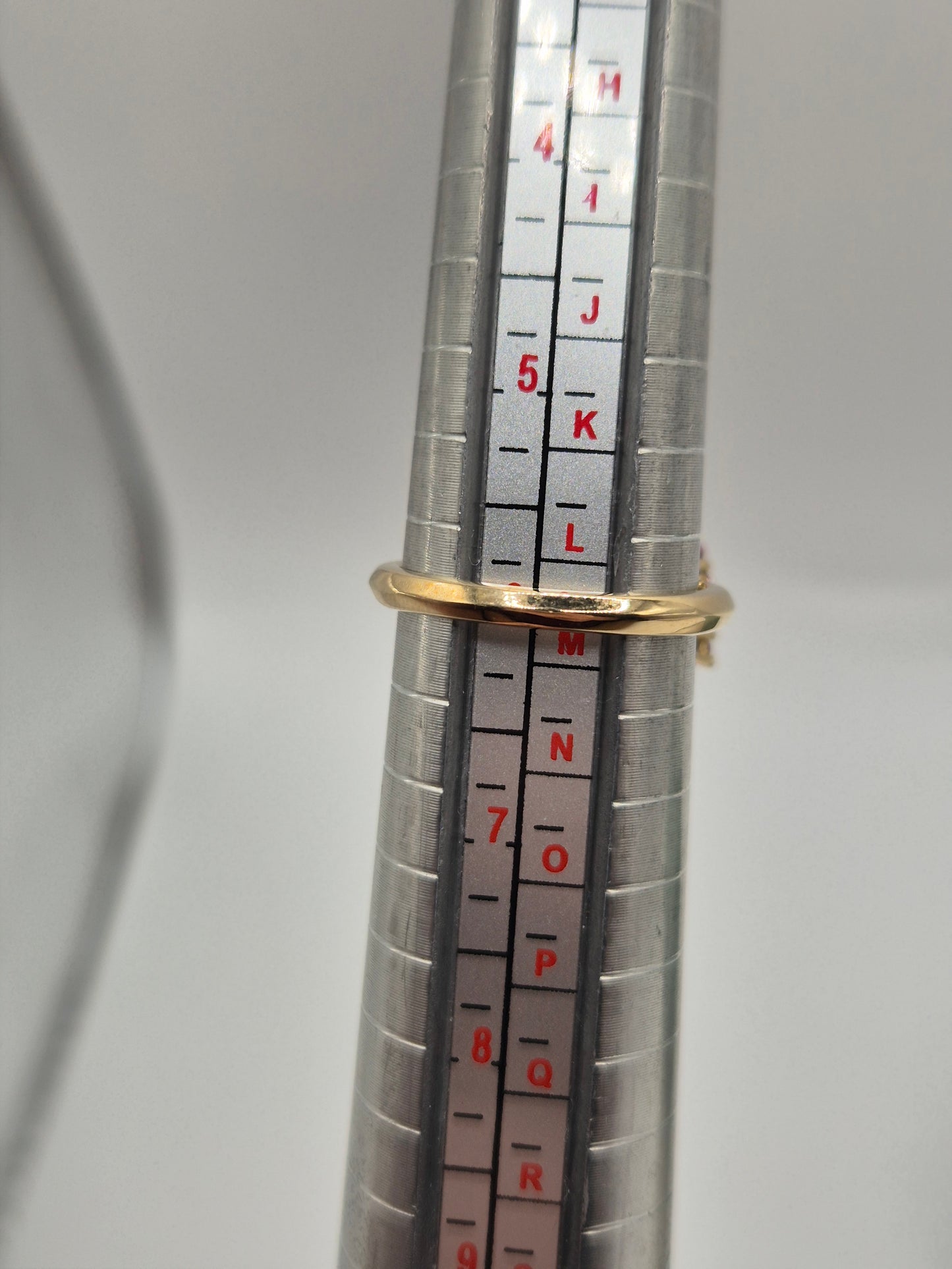 Heavy 9ct gold prasiolite and pink sapphire ring