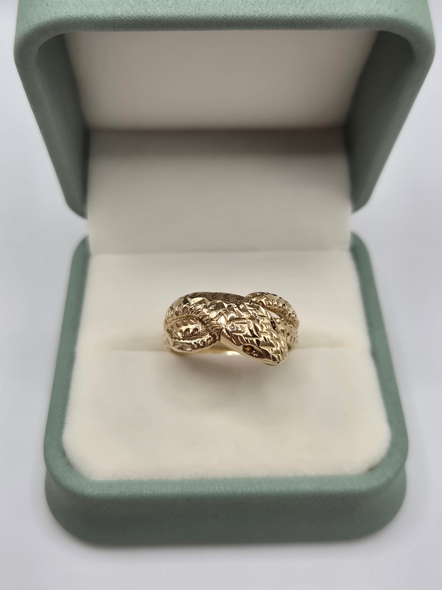 9ct gold ruby snake ring