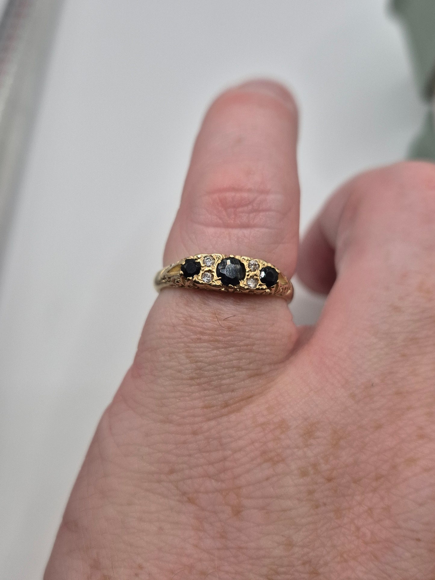 9ct gold sapphire and cz ring