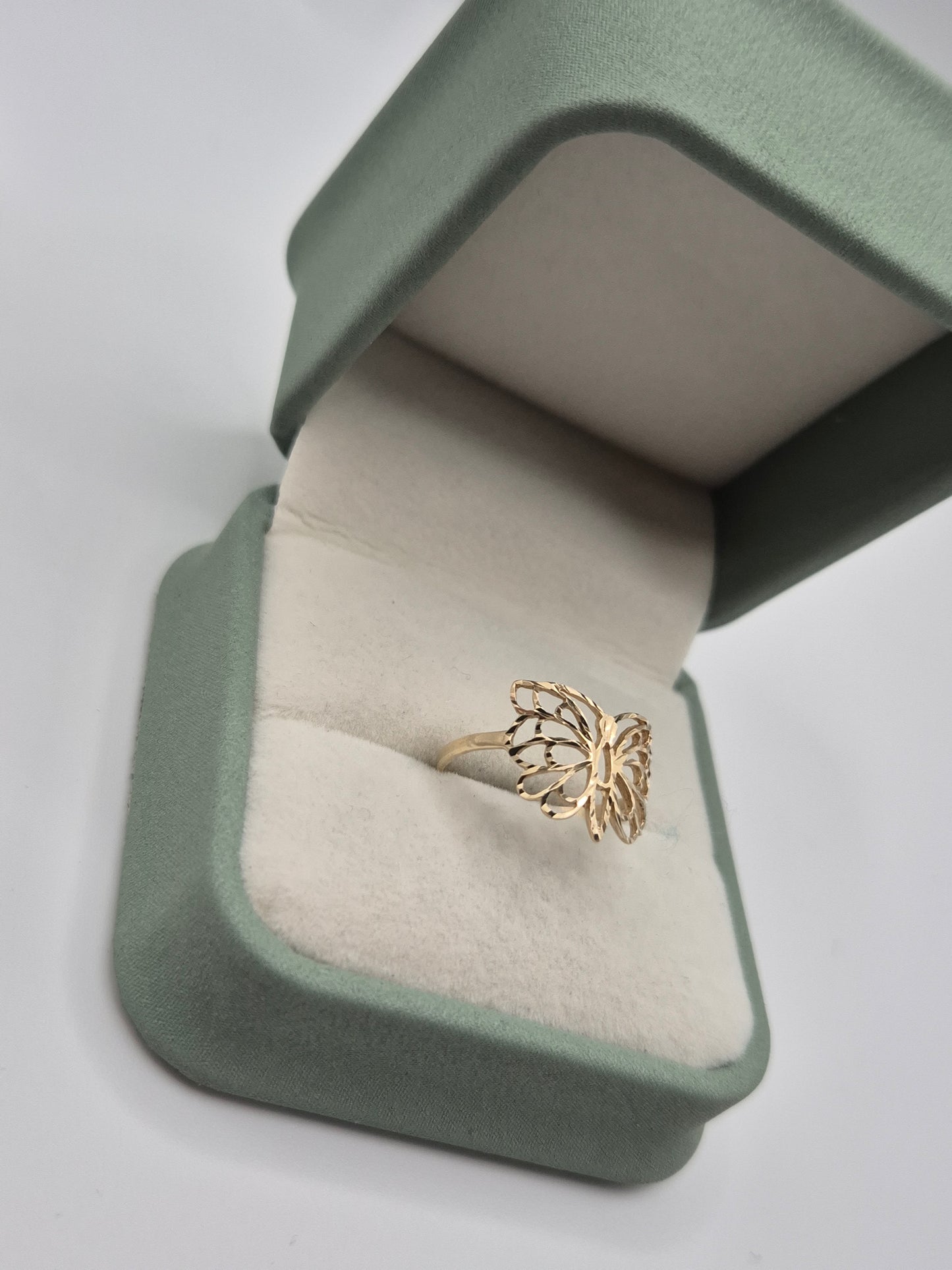 9ct gold butterfly ring