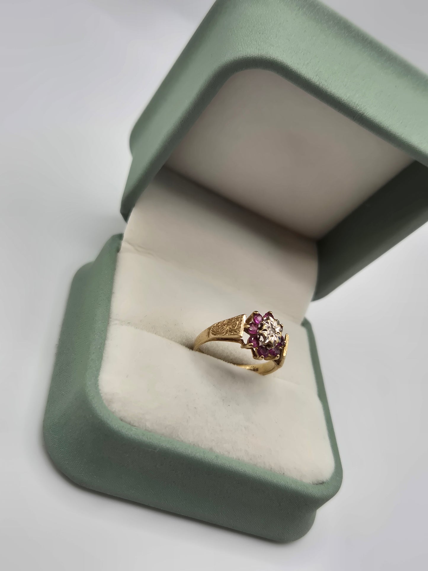 9ct gold ruby and diamond ring