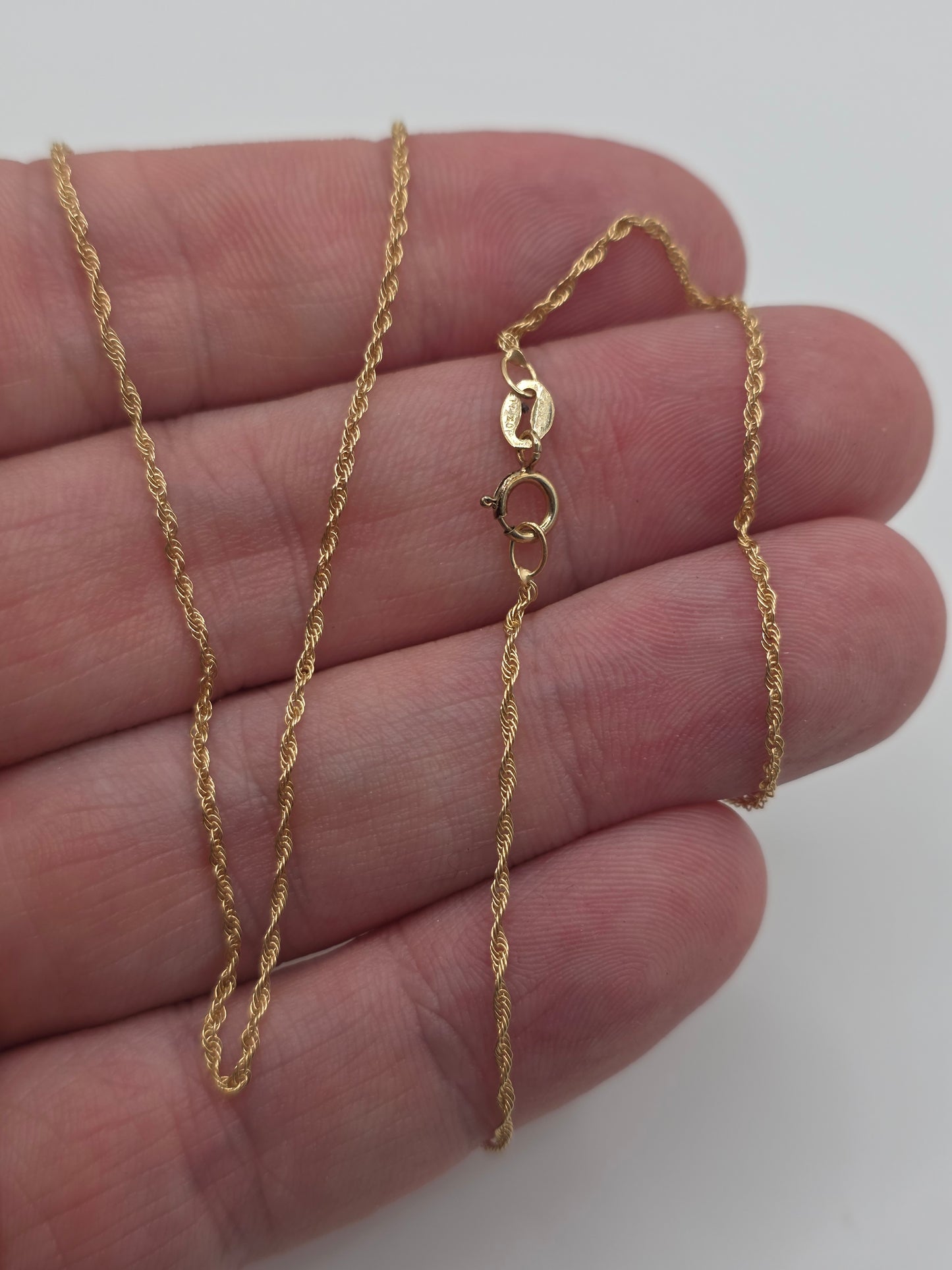 9ct gold rope chain (71)
