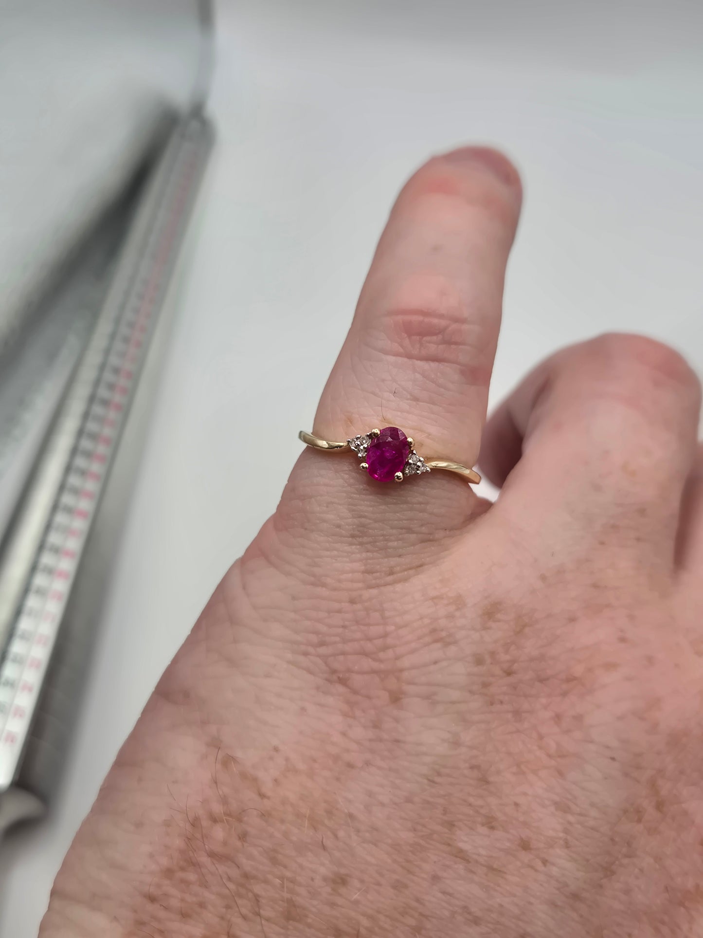 9ct gold ruby and diamond ring