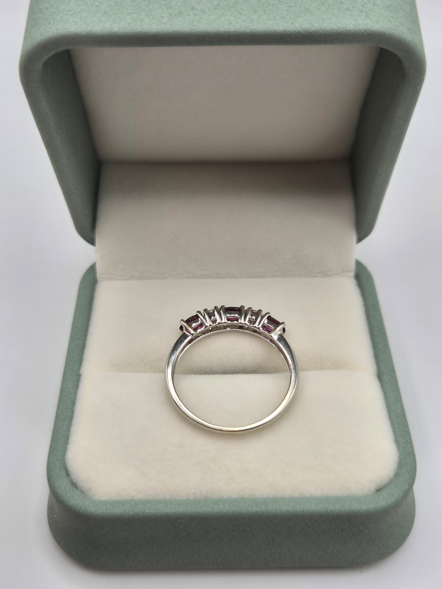 9ct white gold rhodolite garnet and pink spinel ring