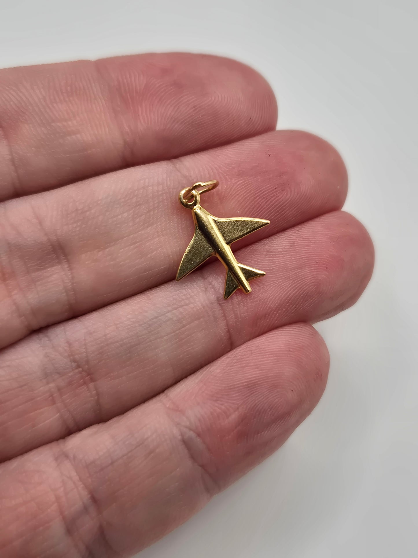 9ct gold glider charm