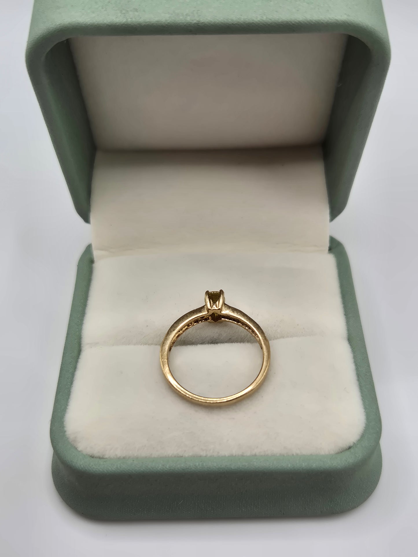 9ct gold citrine and zircon ring