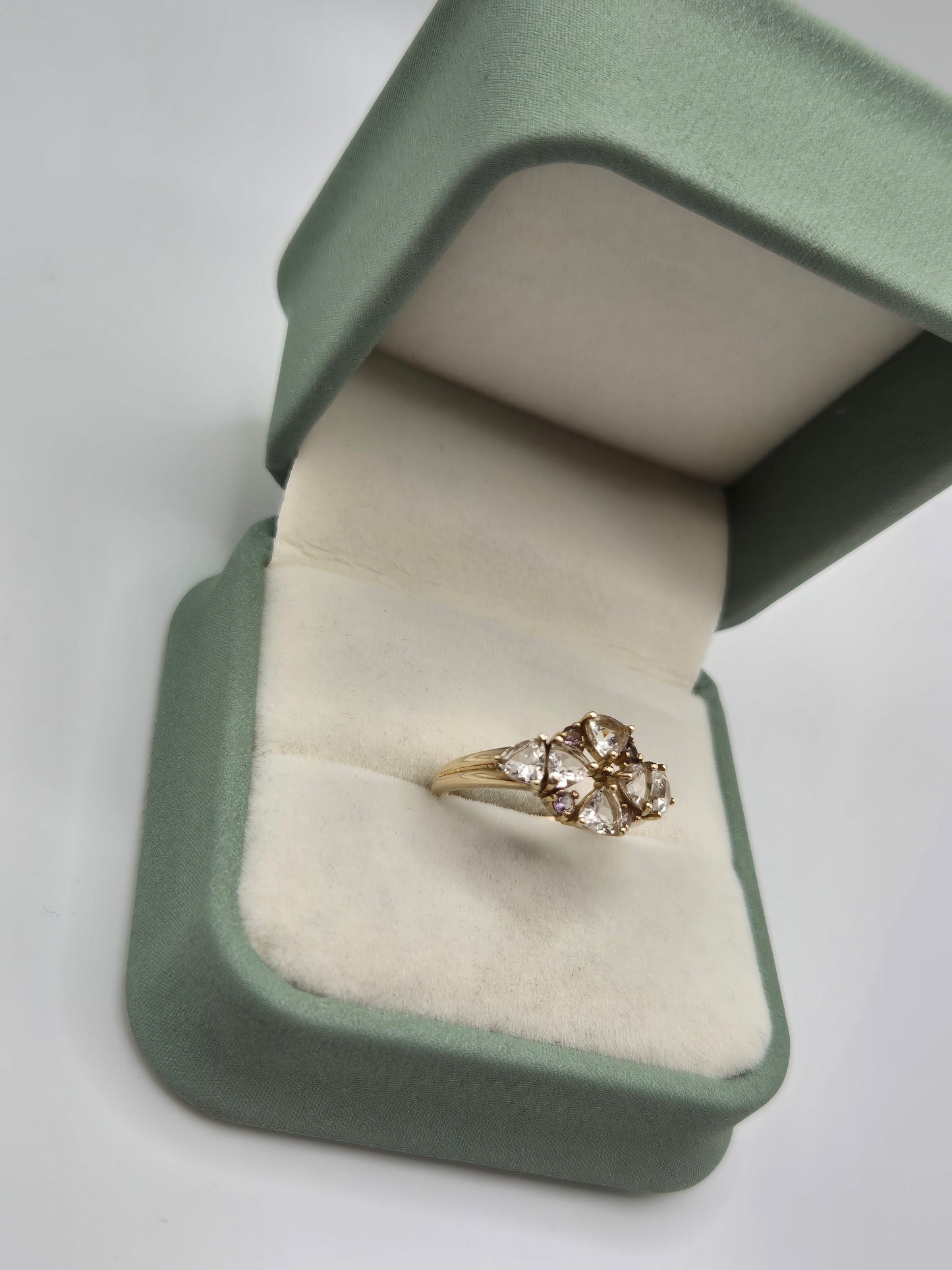 9ct gold quartz and amethyst ring