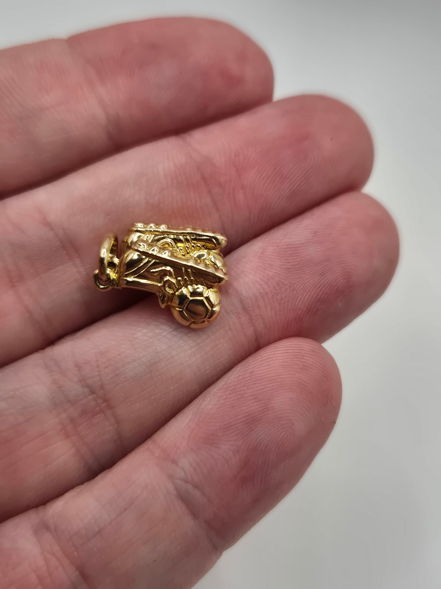 9ct gold football boots charm