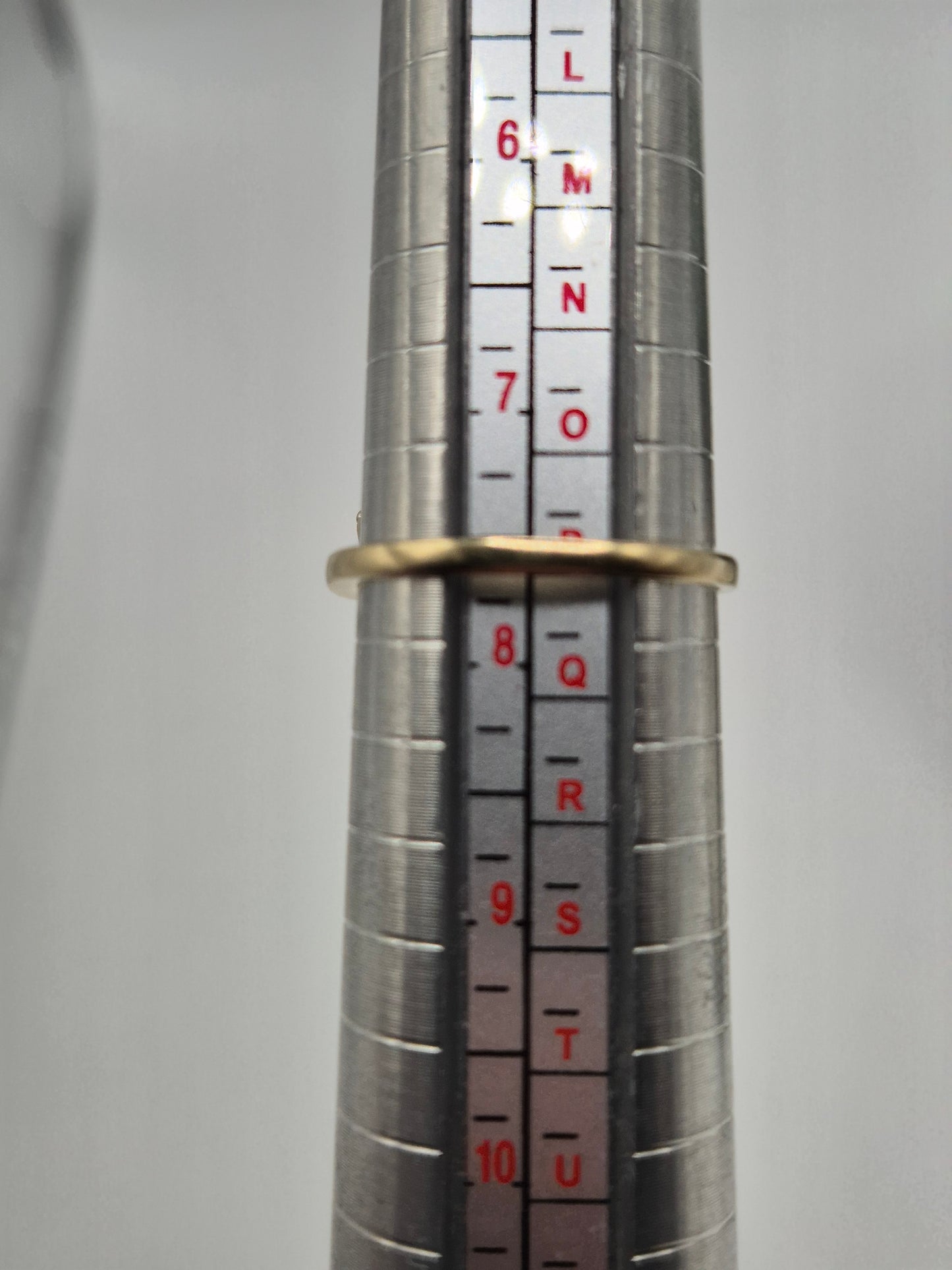 9ct gold emerald and diamond wishbone ring