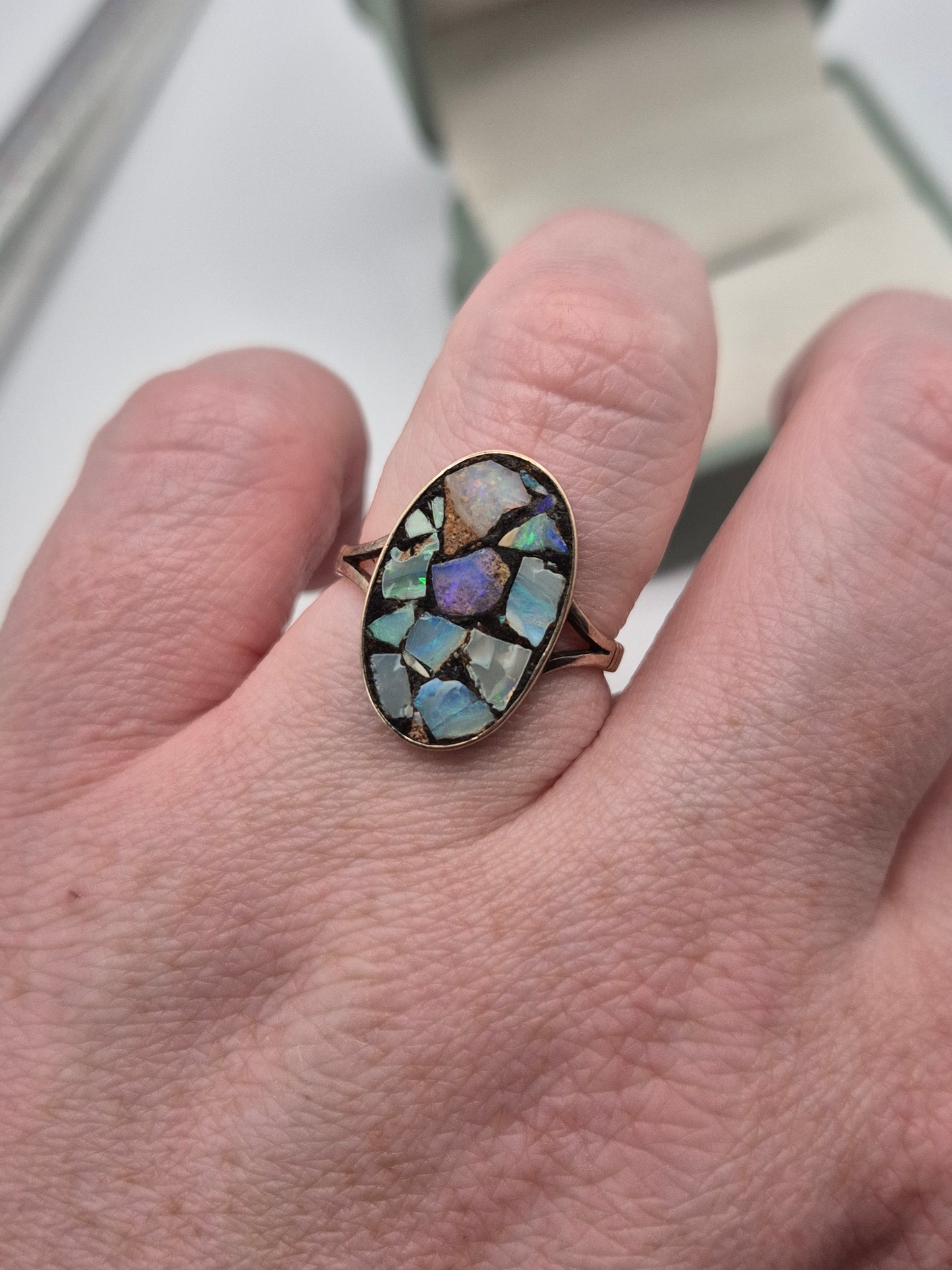 9ct gold opal ring