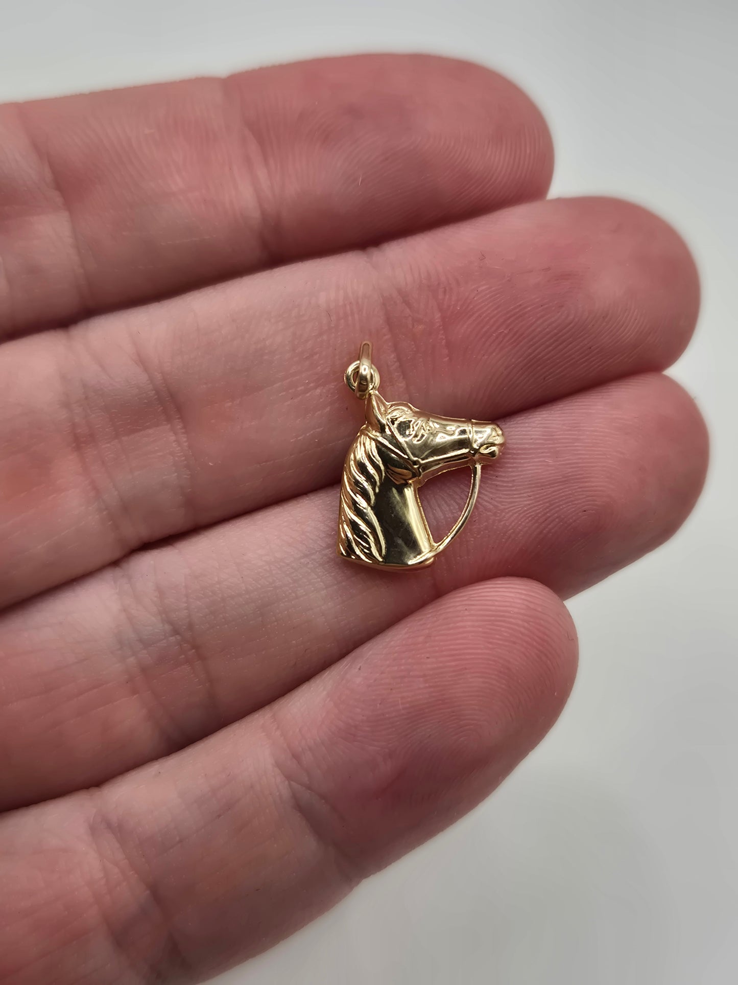 9ct gold horse head charm
