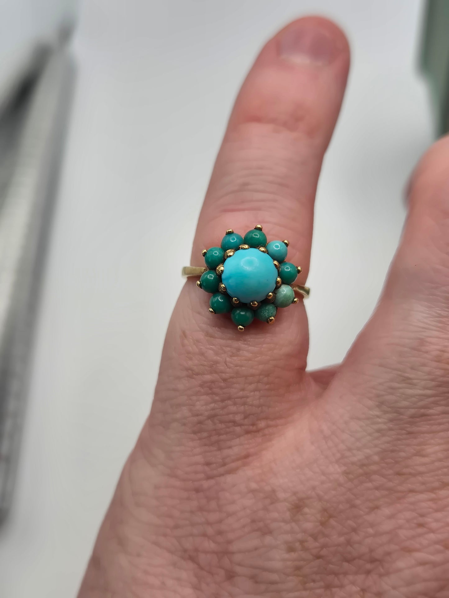 9ct gold turquoise ring