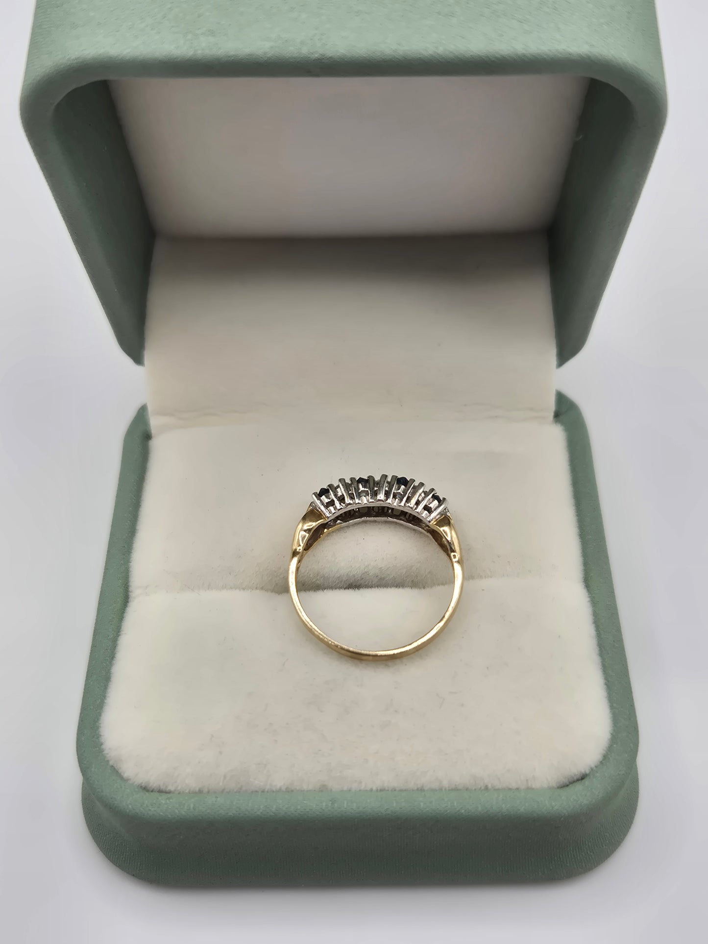 9ct gold topaz and cz ring