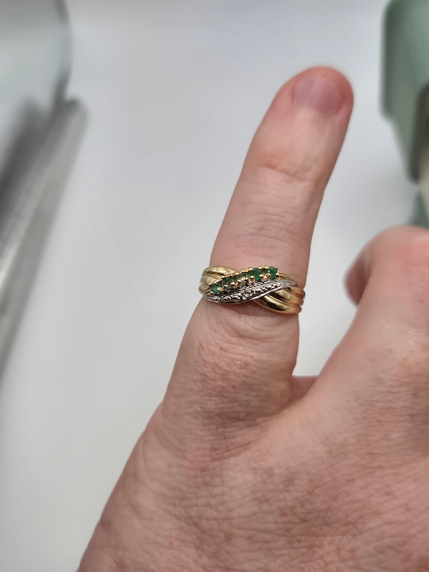 9ct gold emerald and diamond ring