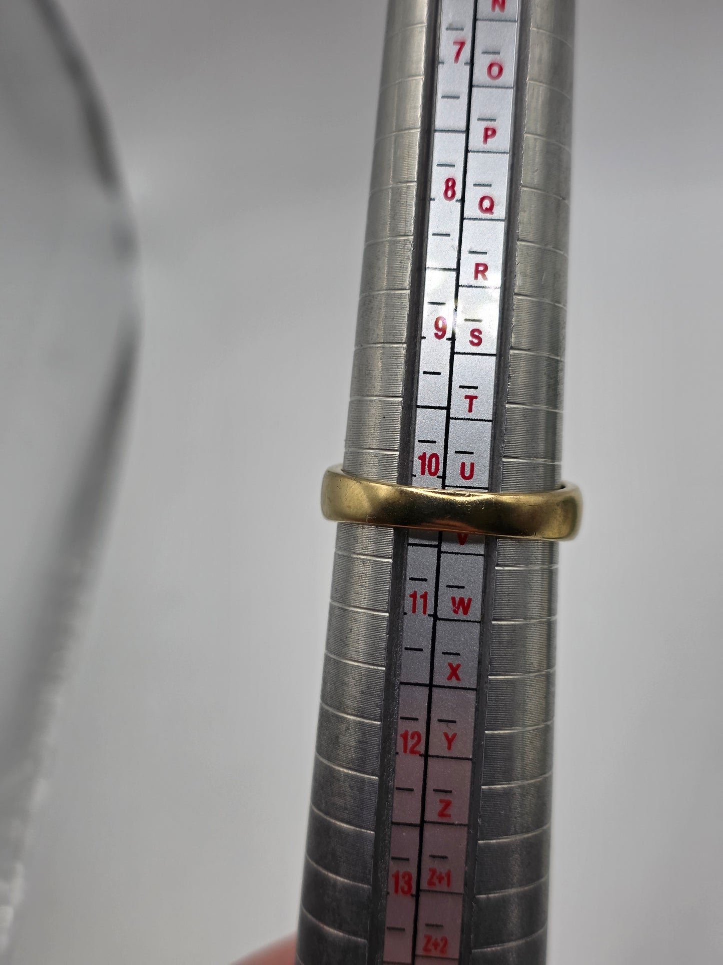 9ct gold diamond ring