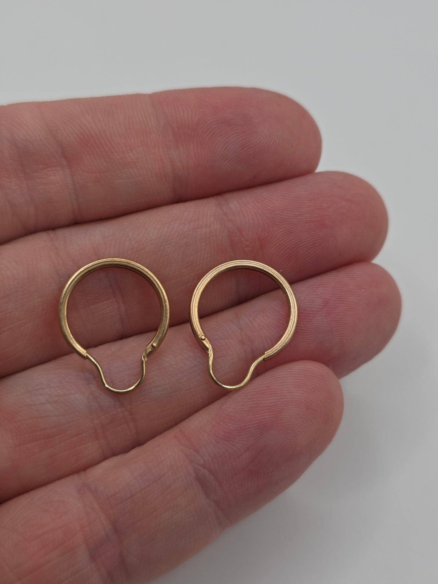 9ct gold creole earrings