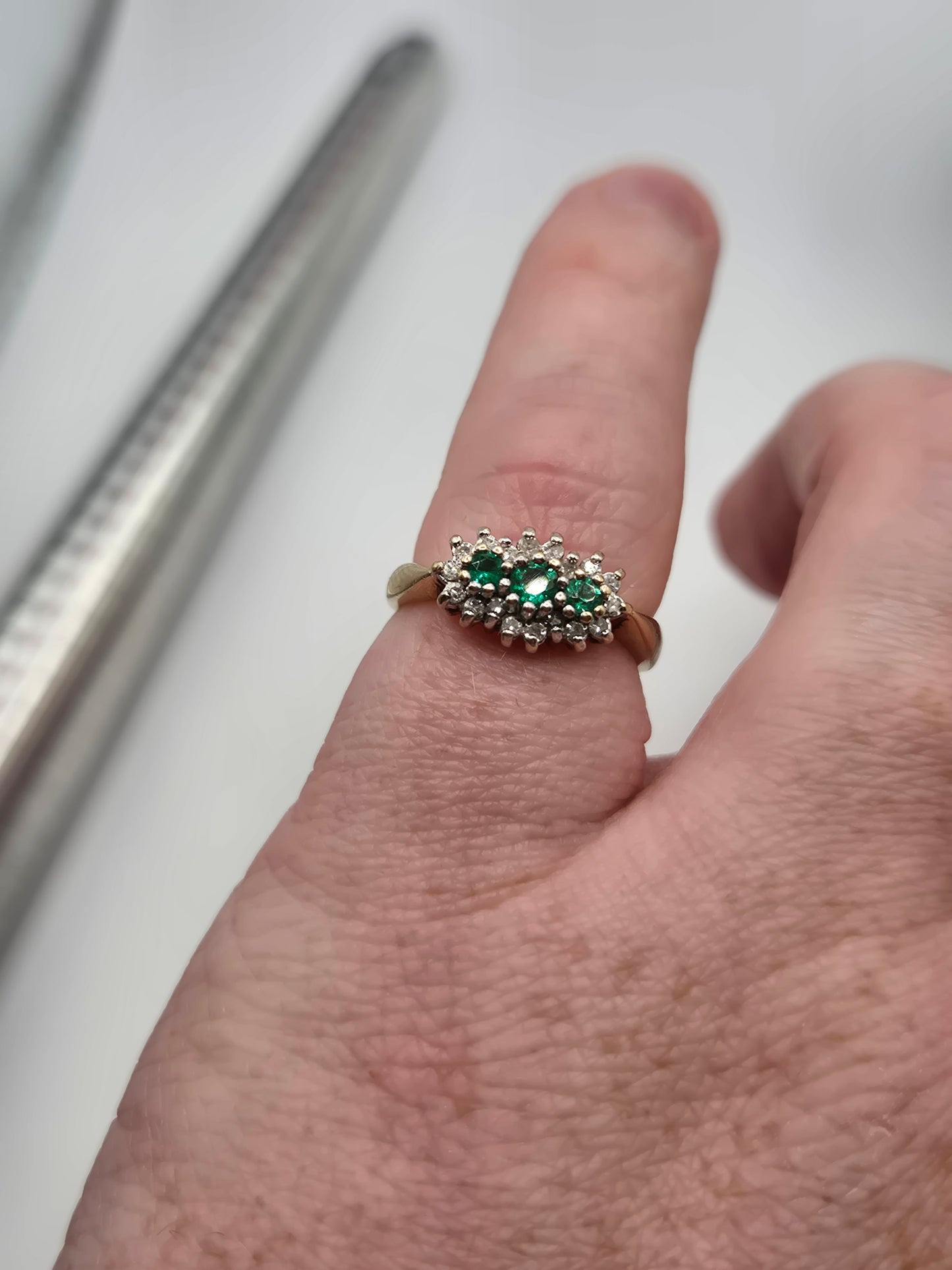 9ct gold emerald and diamond ring
