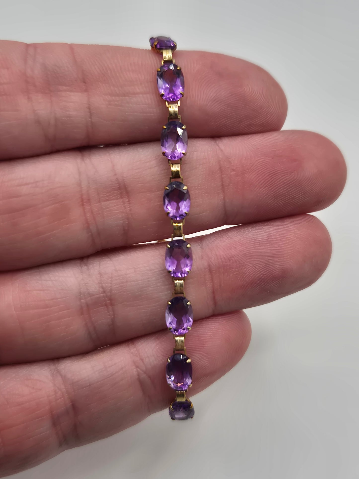 9ct gold amethyst bracelet
