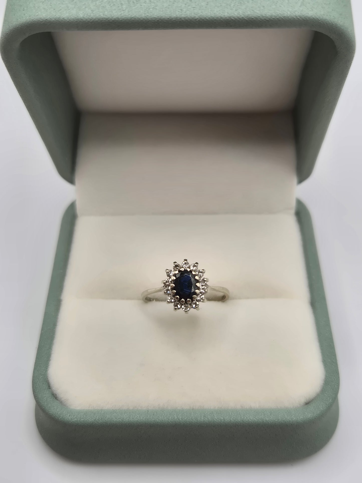 9ct white gold sapphire and cz ring