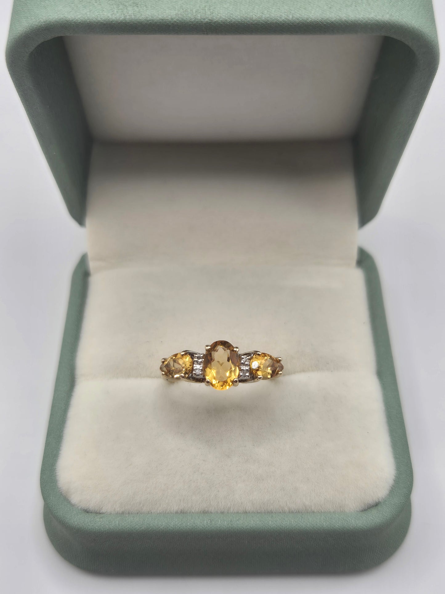 9ct gold citrine and diamond ring