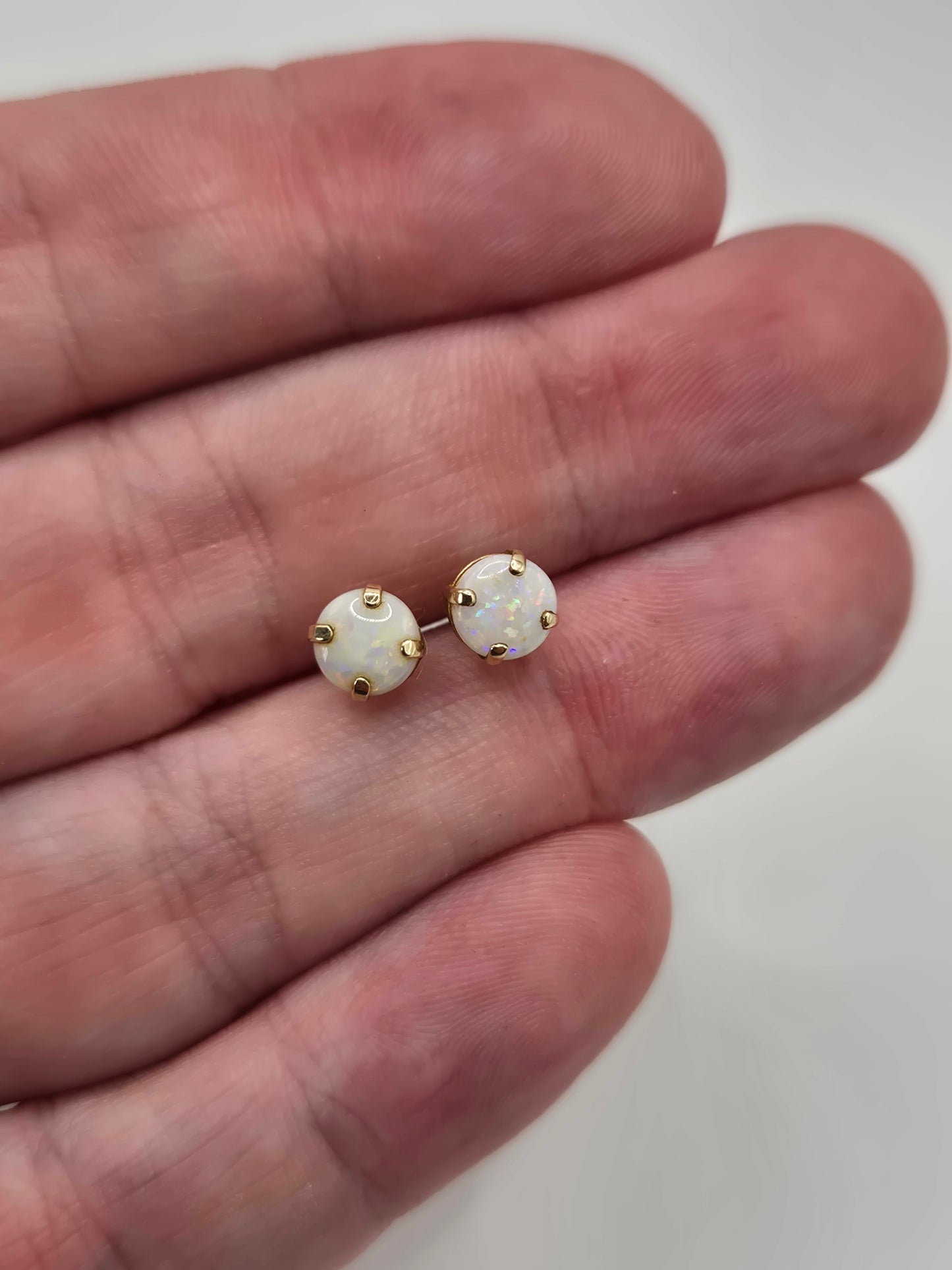 9ct gold opal earrings