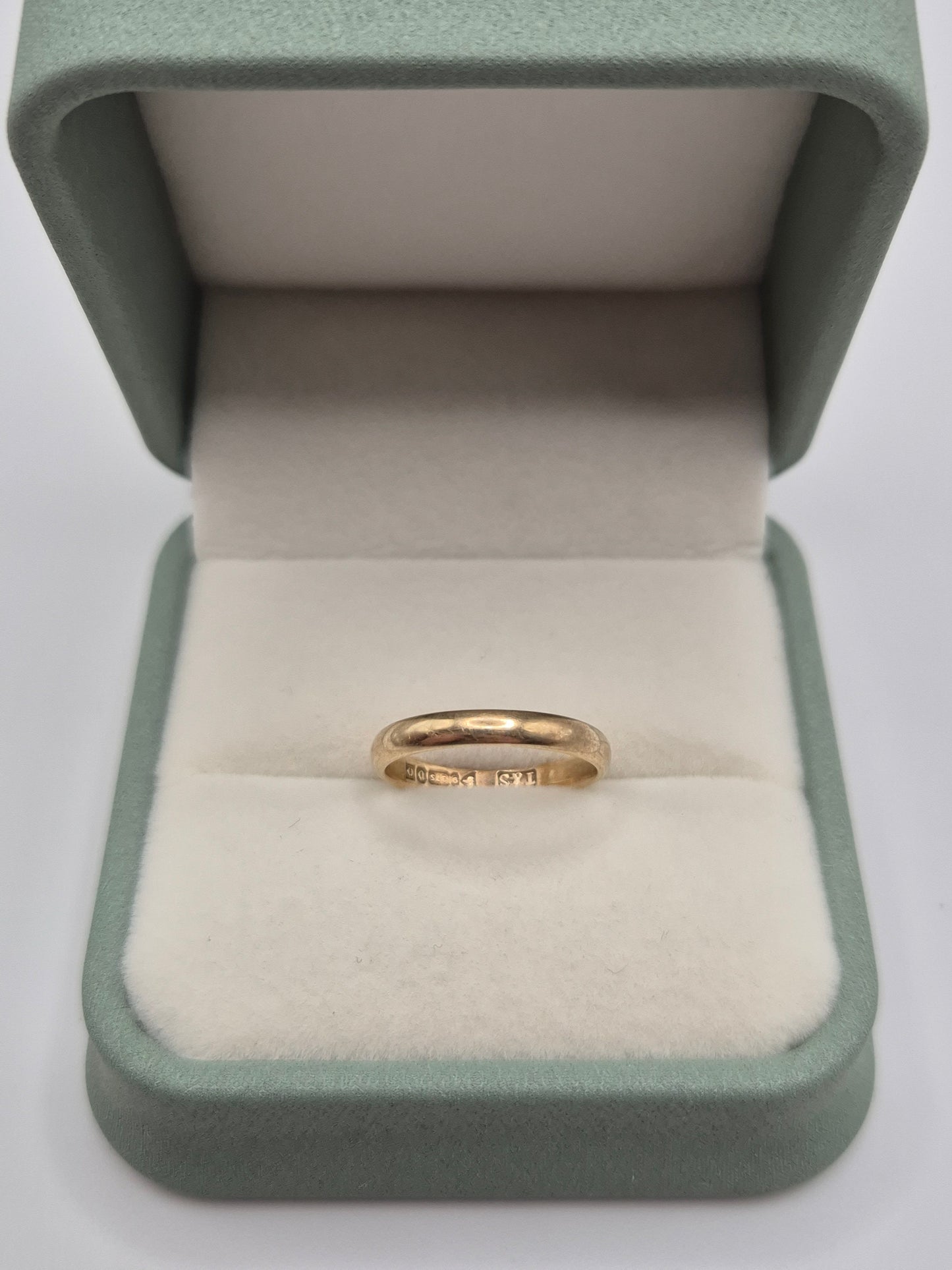 9ct gold wedding band ring