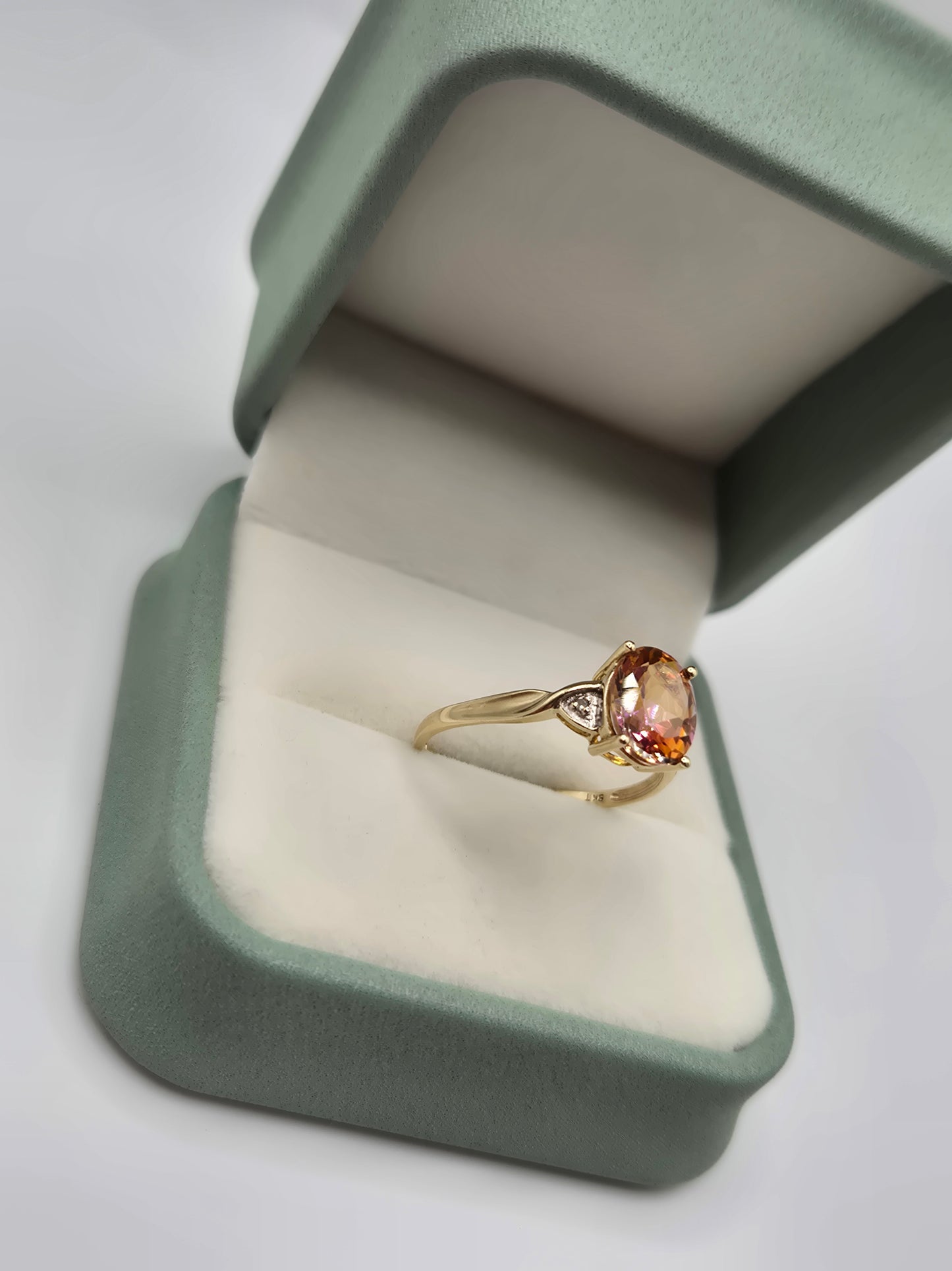 9ct gold fire topaz and diamond ring
