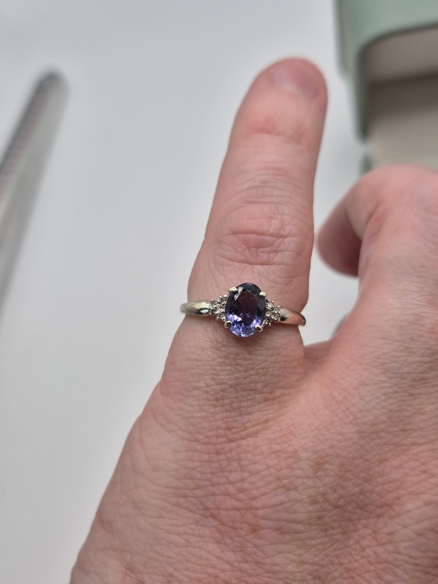 9ct white gold tanzanite and diamond ring