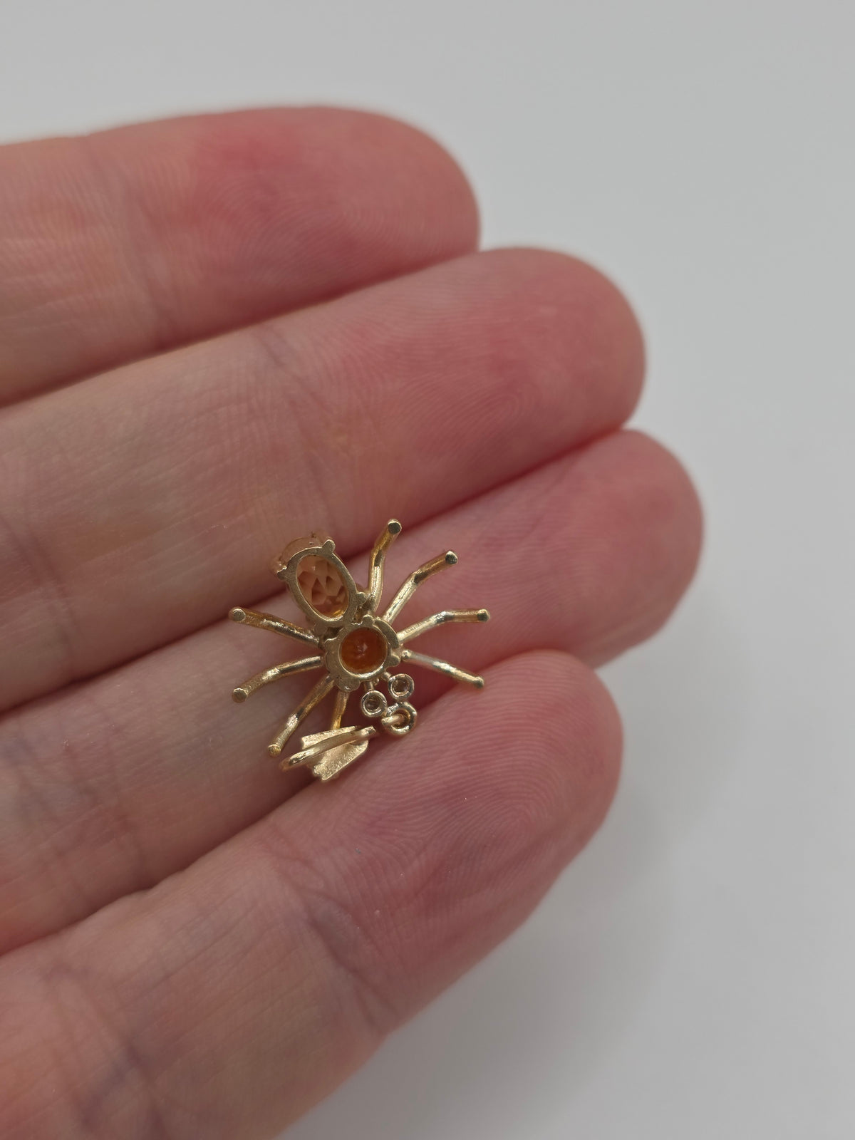 9ct gold citrine and diamond spider pendant