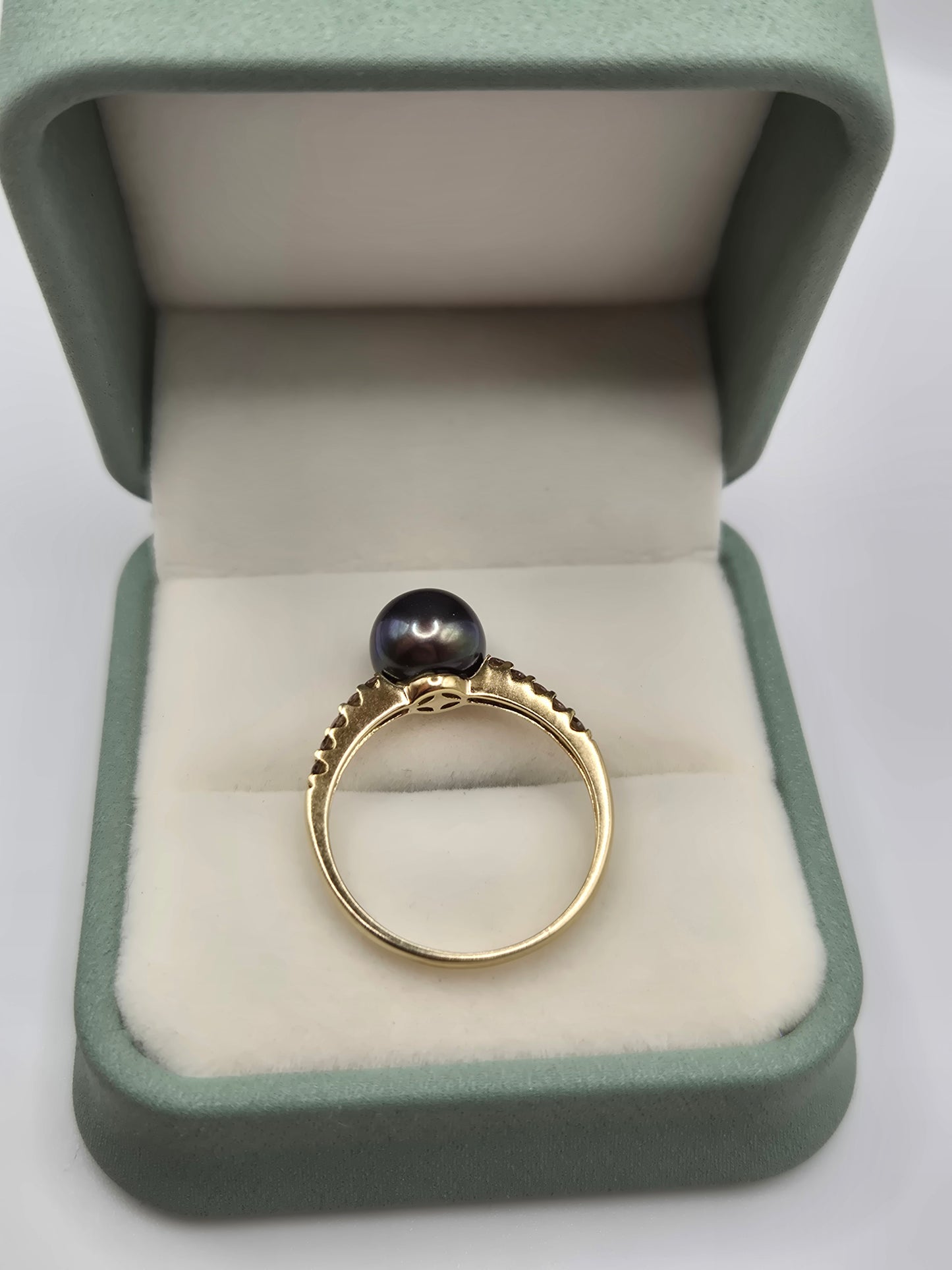 9ct gold pearl and quartz ring