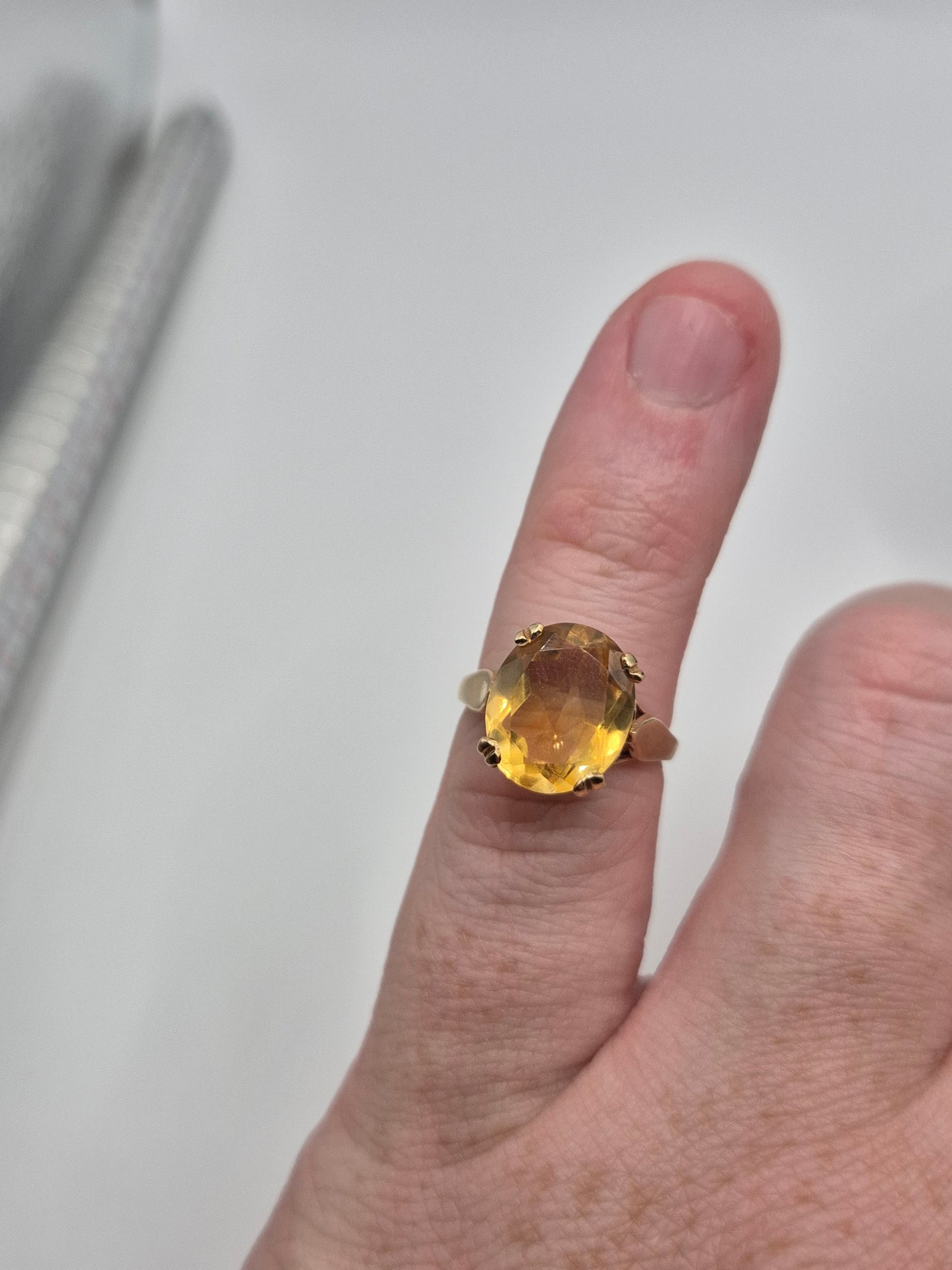9ct gold citrine ring