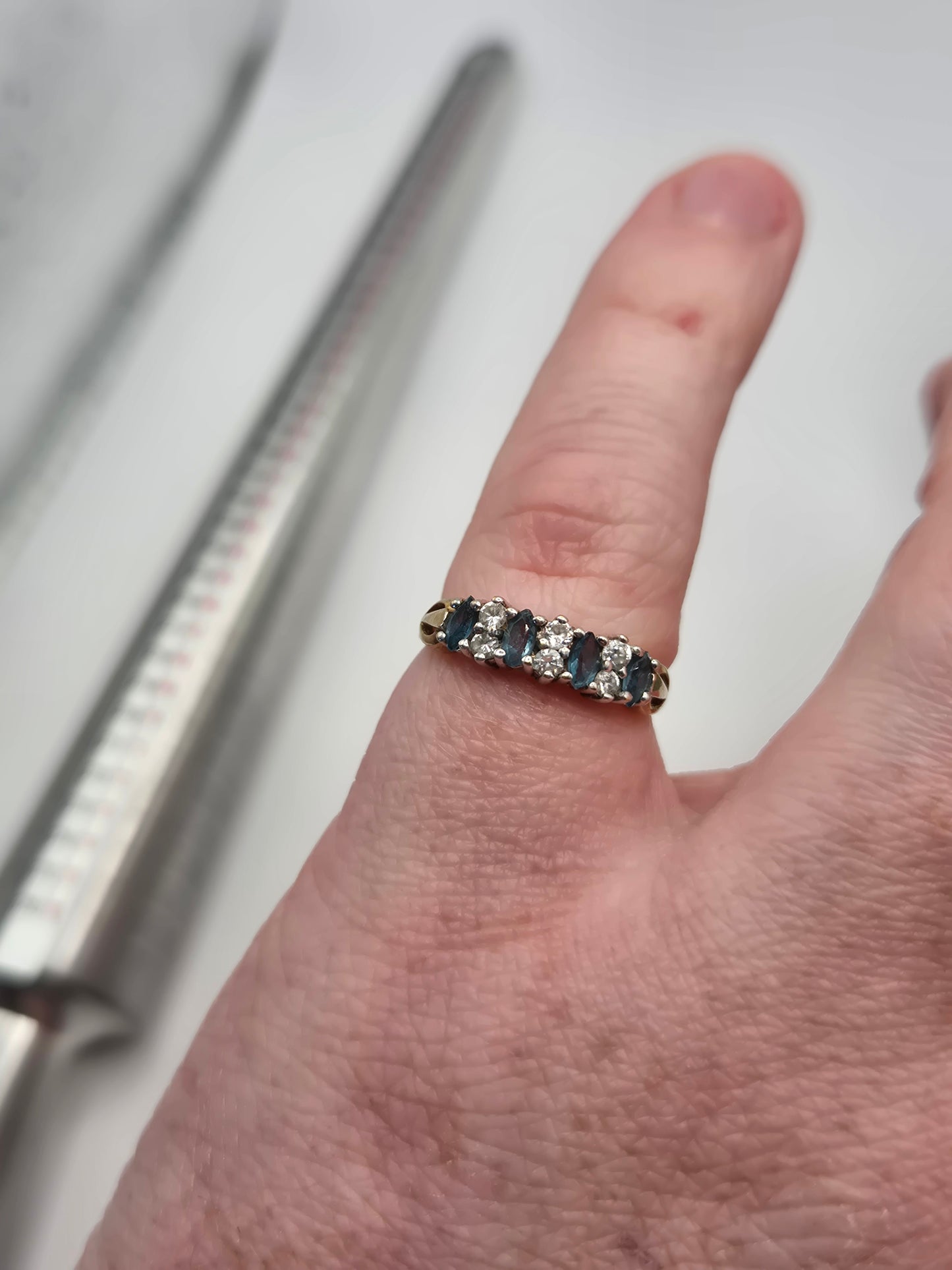 9ct gold topaz and cz ring