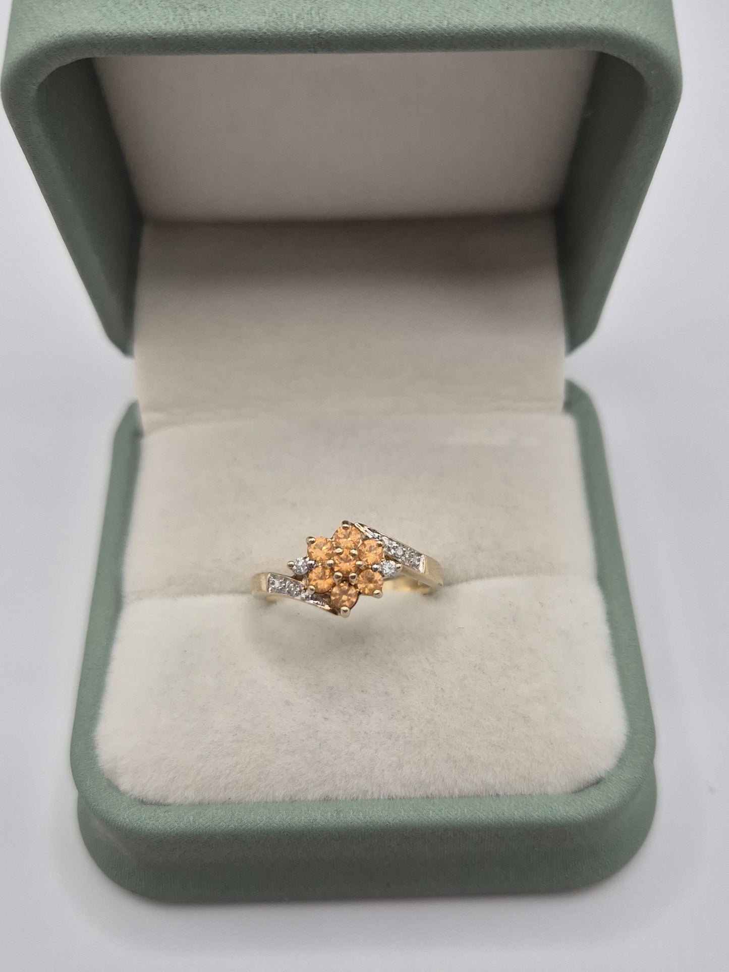 9ct gold citrine and diamond ring