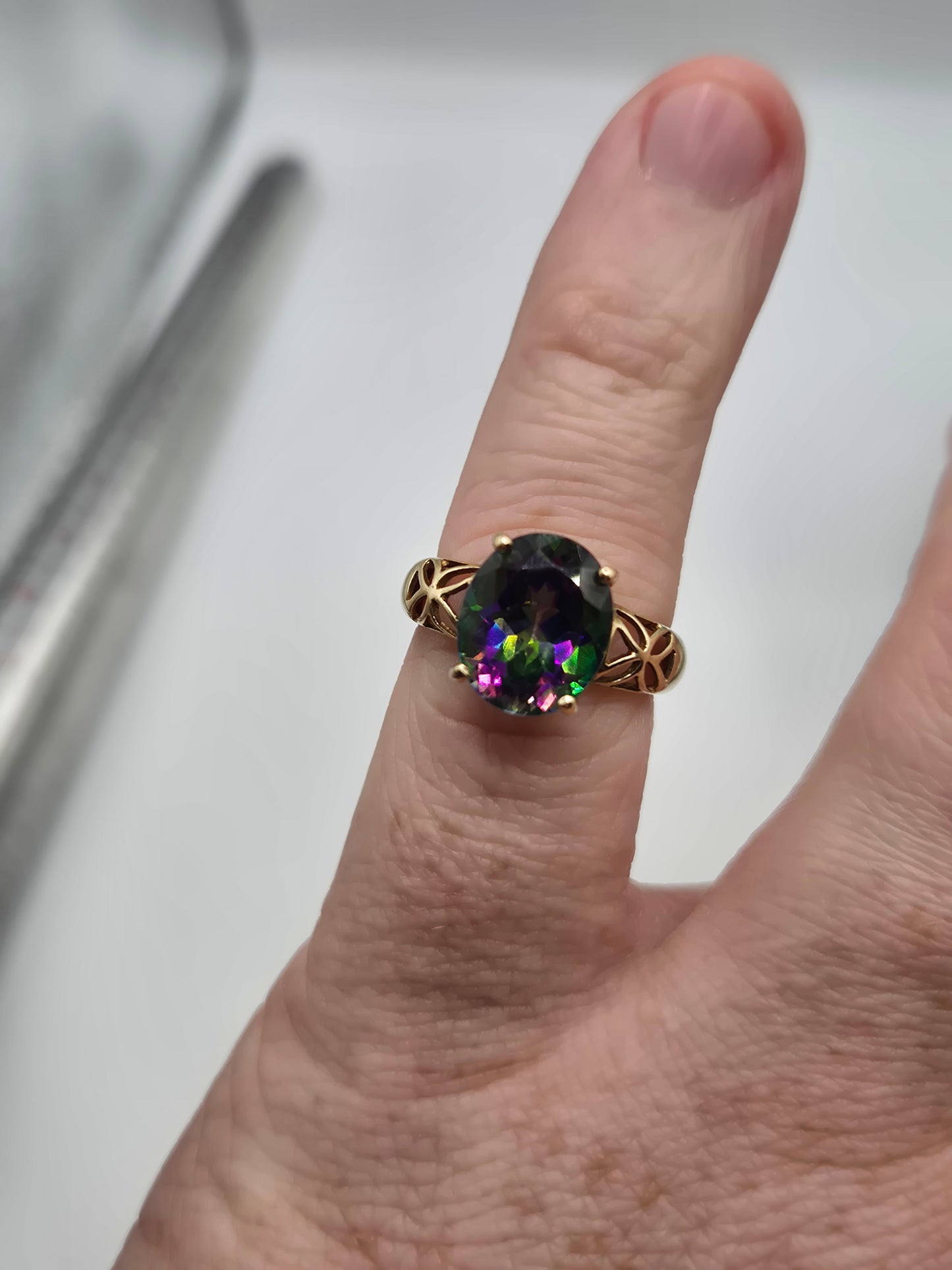 9ct gold mystic topaz ring
