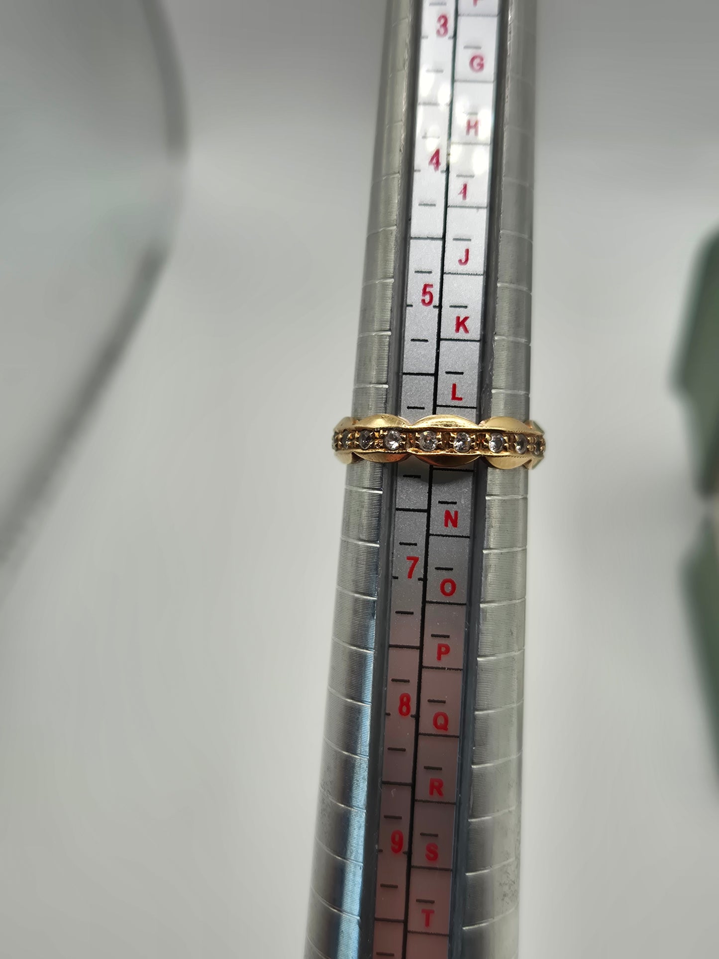 9ct gold topaz eternity ring
