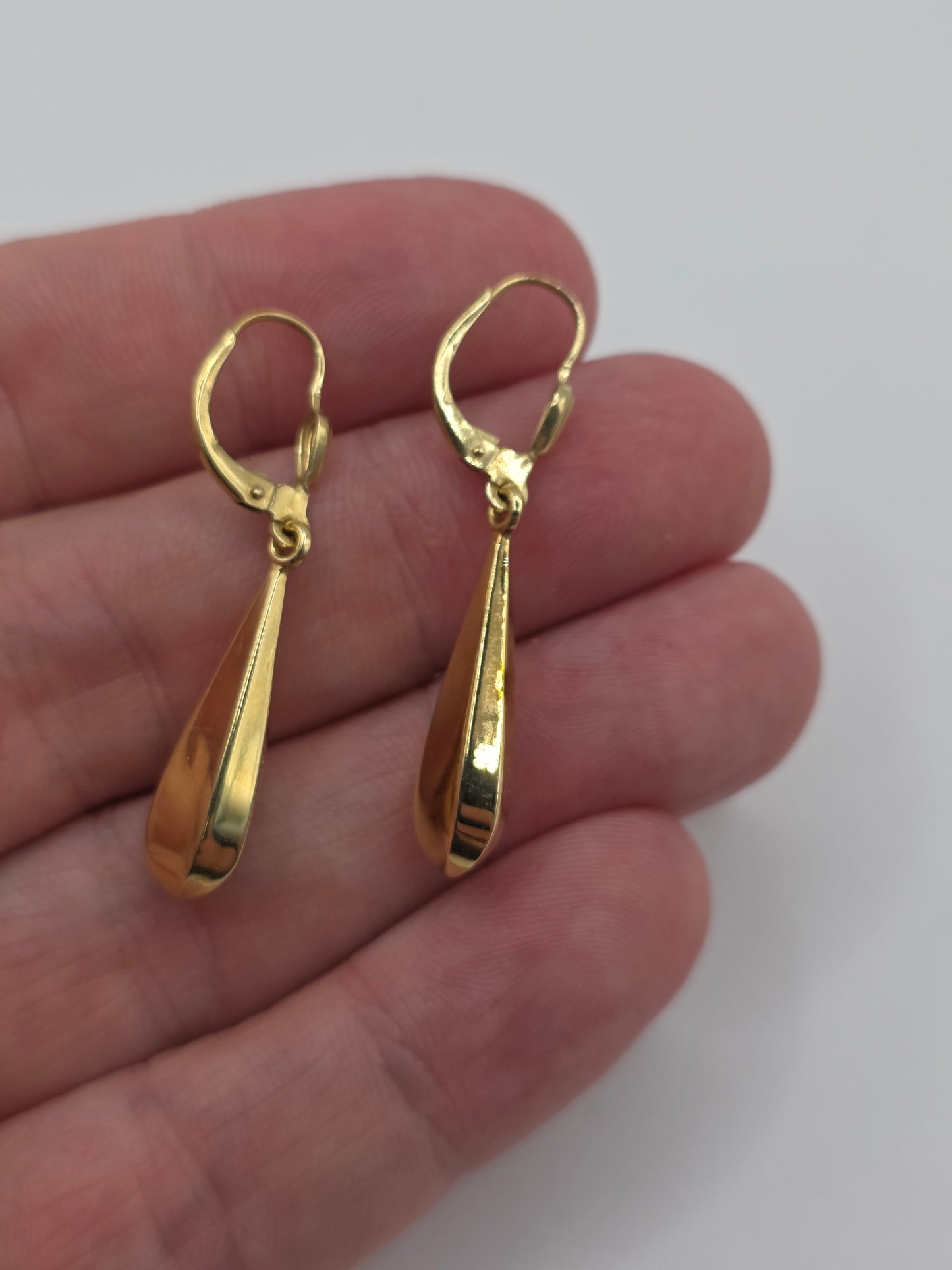 9ct gold earrings