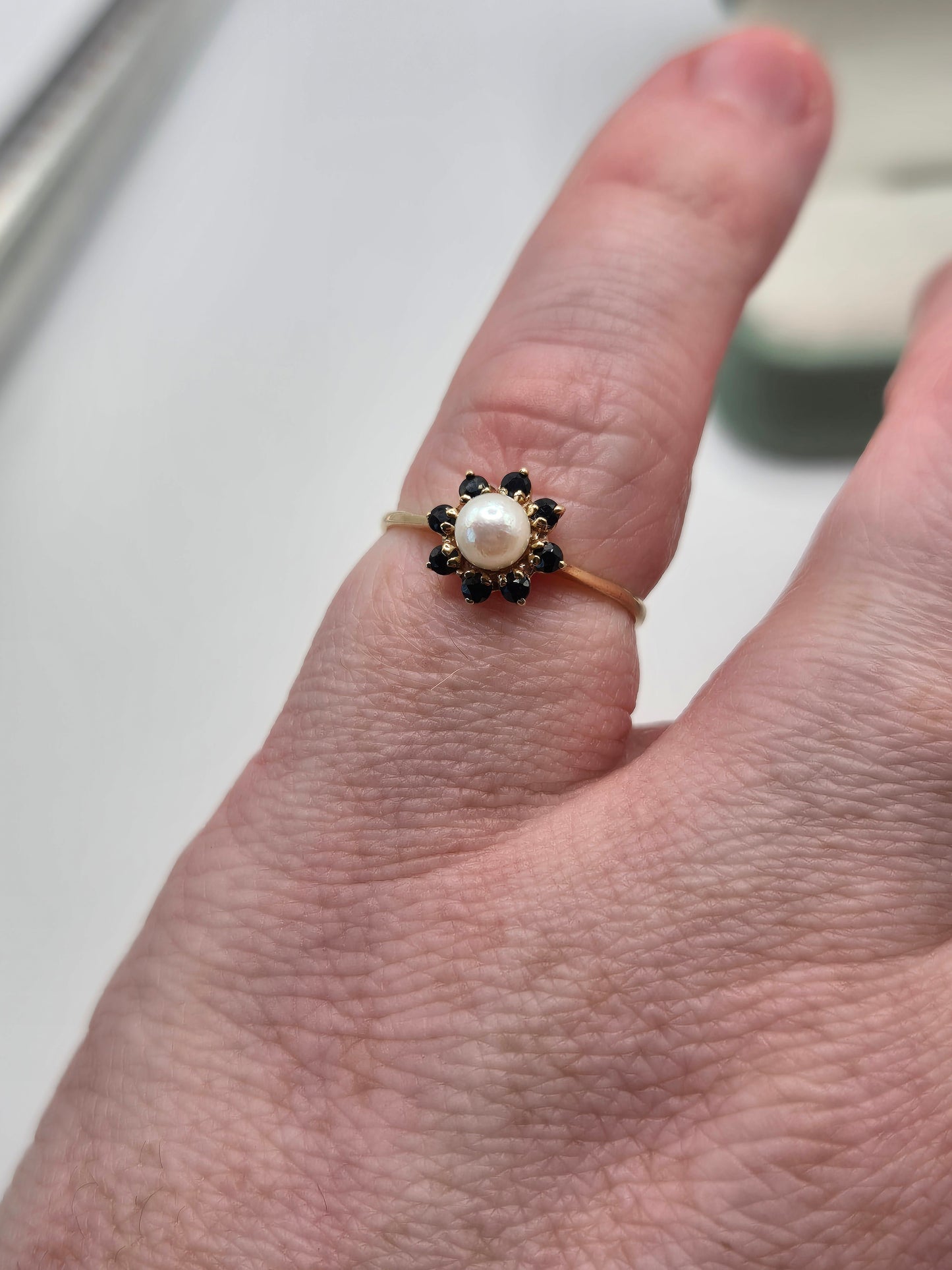 9ct gold pearl and sapphire ring