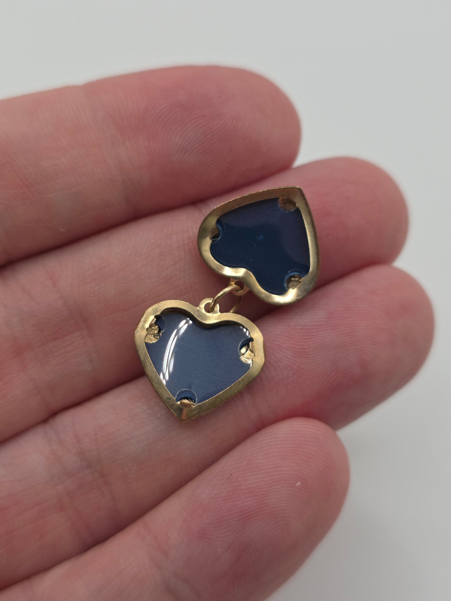 9ct gold Mum locket