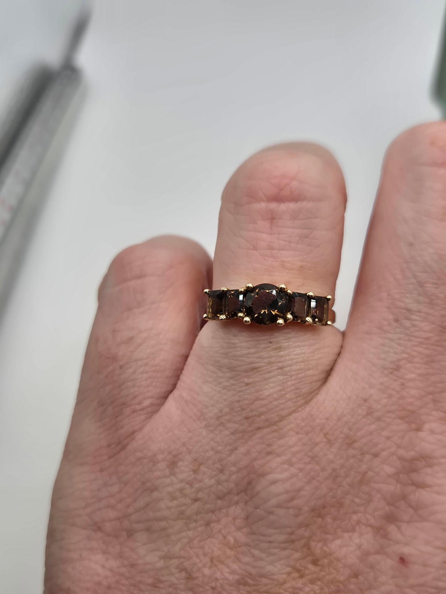 9ct gold smokey quartz ring