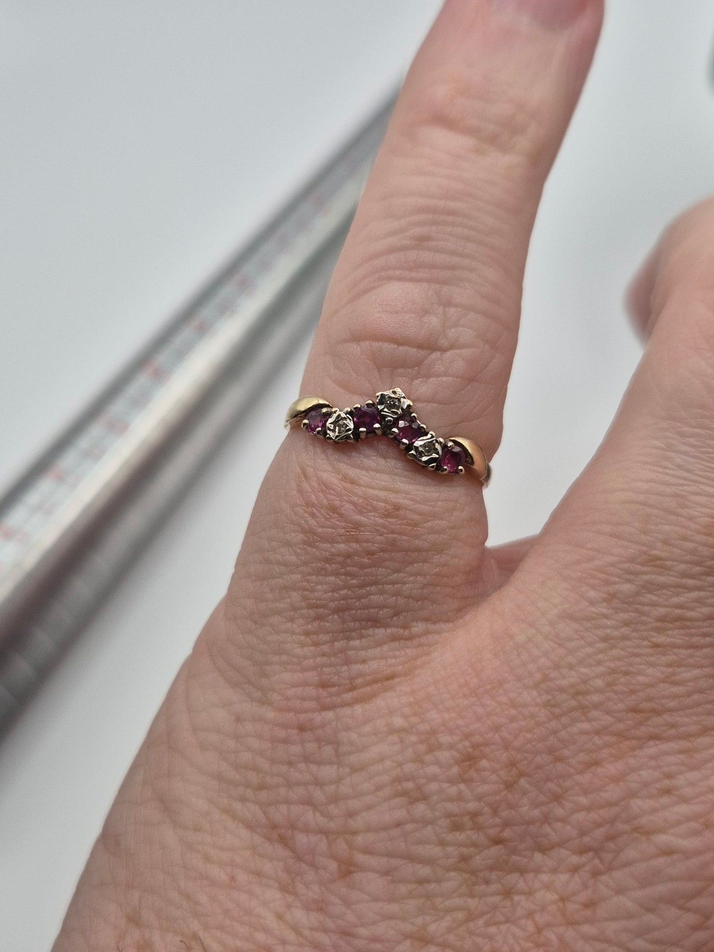 9ct gold ruby and diamond wishbone ring